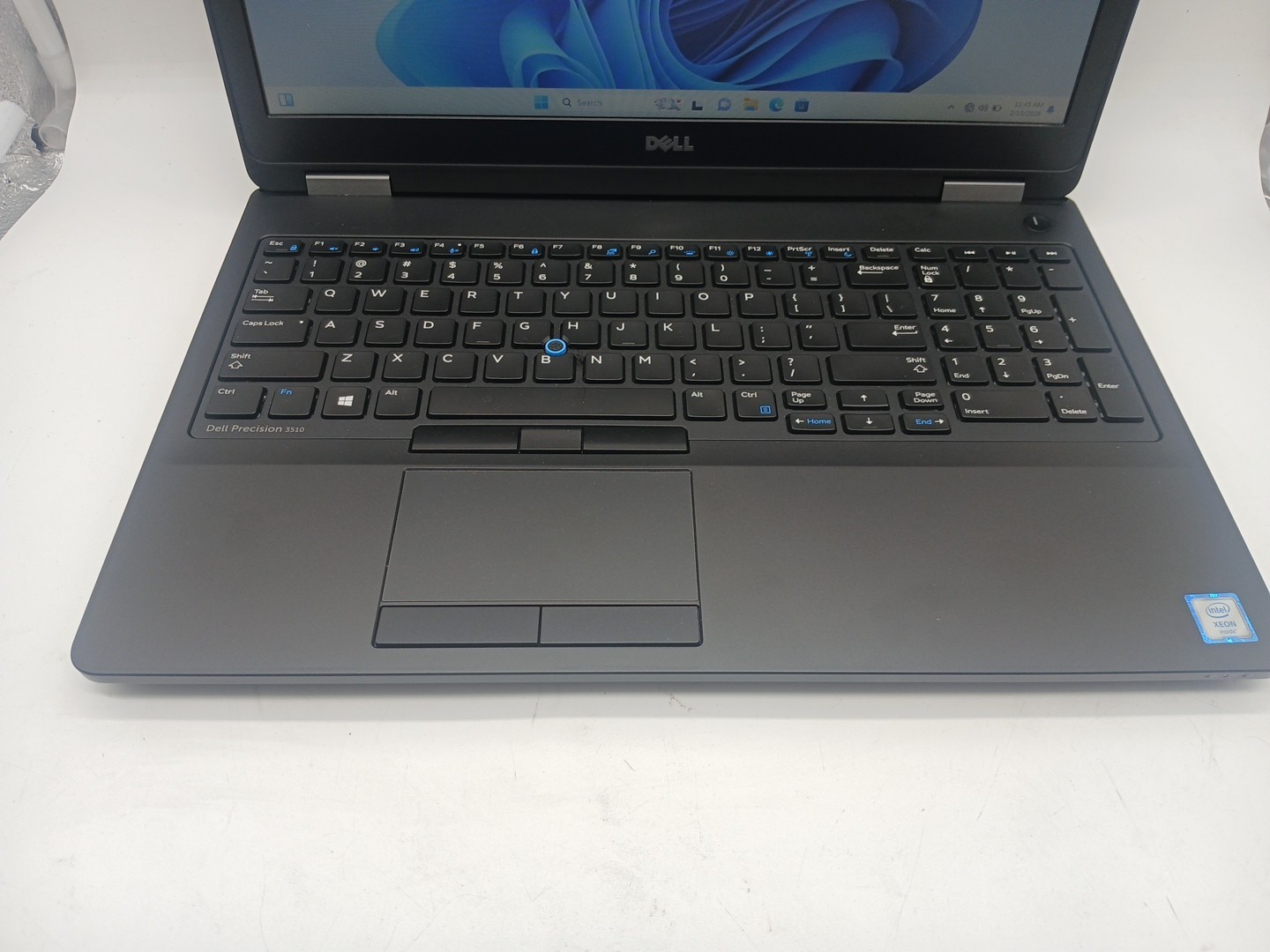 Dell Precision 3510 15.6″ Intel Xeon E3-1505M V5 @2.80GHz 32GBRAM 512GB SSD