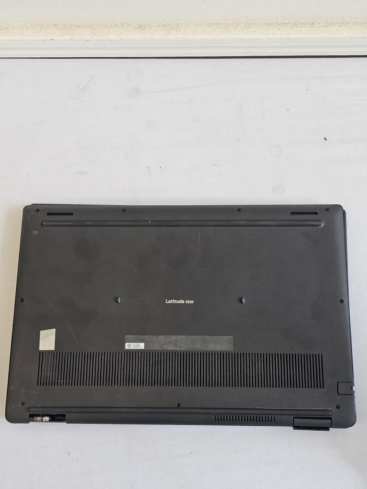 Dell Latitude 3520 Laptop – i5 Gen 11 – 16GB RAM – 256GB SSD – Windows 11 – READ