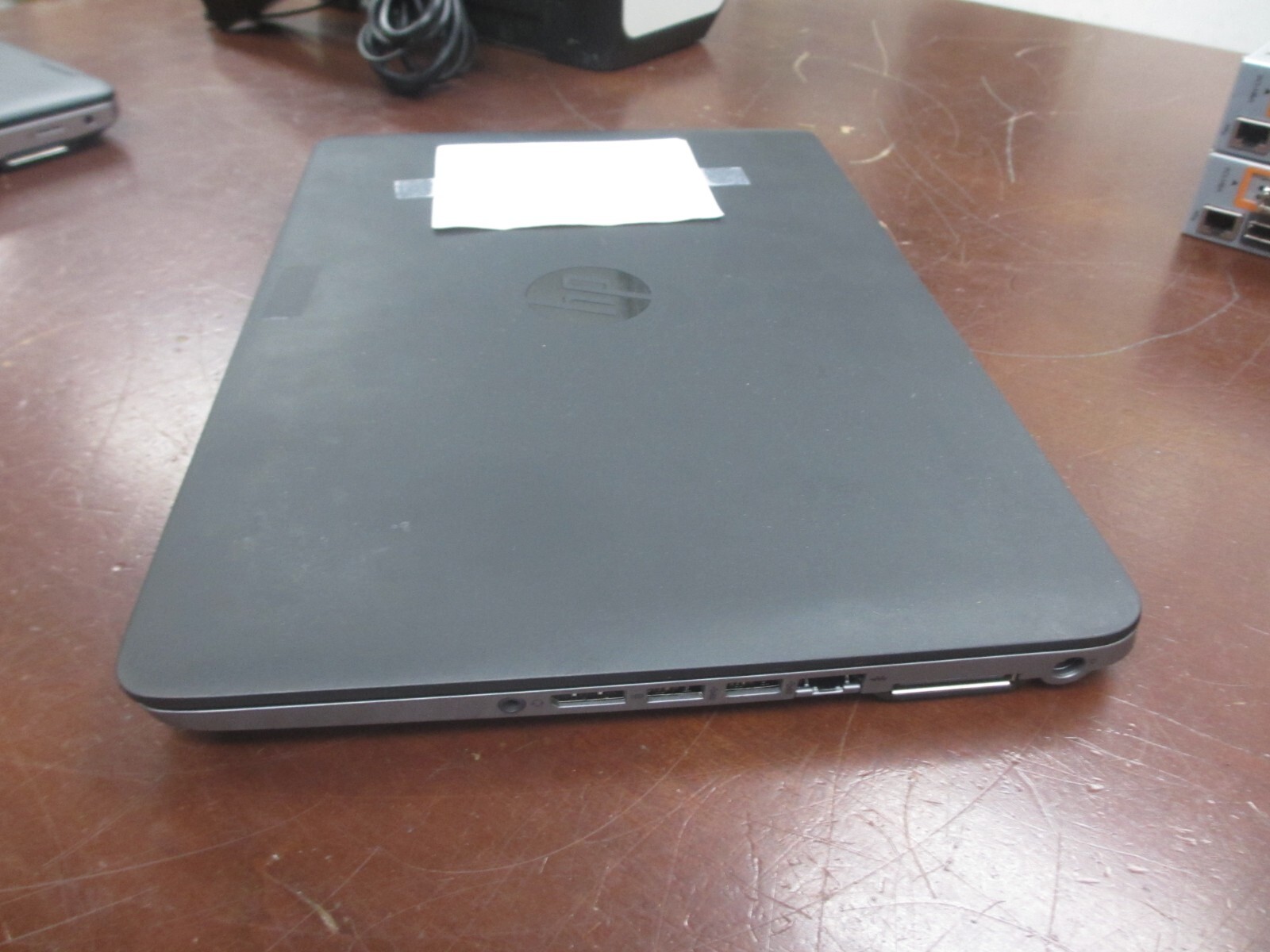 HP EliteBook 840 G2 14″ i5-5300U 2.30GHz 8GB 256GB SSD Laptop w/ AC [NO OS]