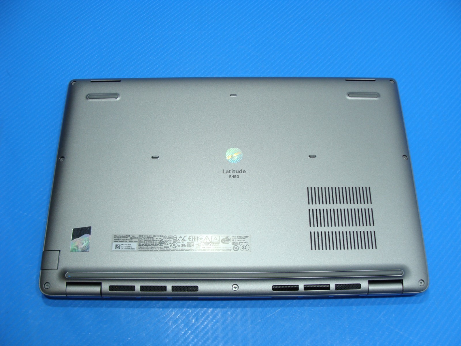 Dell Latitude 5450 14” FHD core Ultra 5 125U 1.3GHz 16GB 256GB W11P WRTY 08/2027