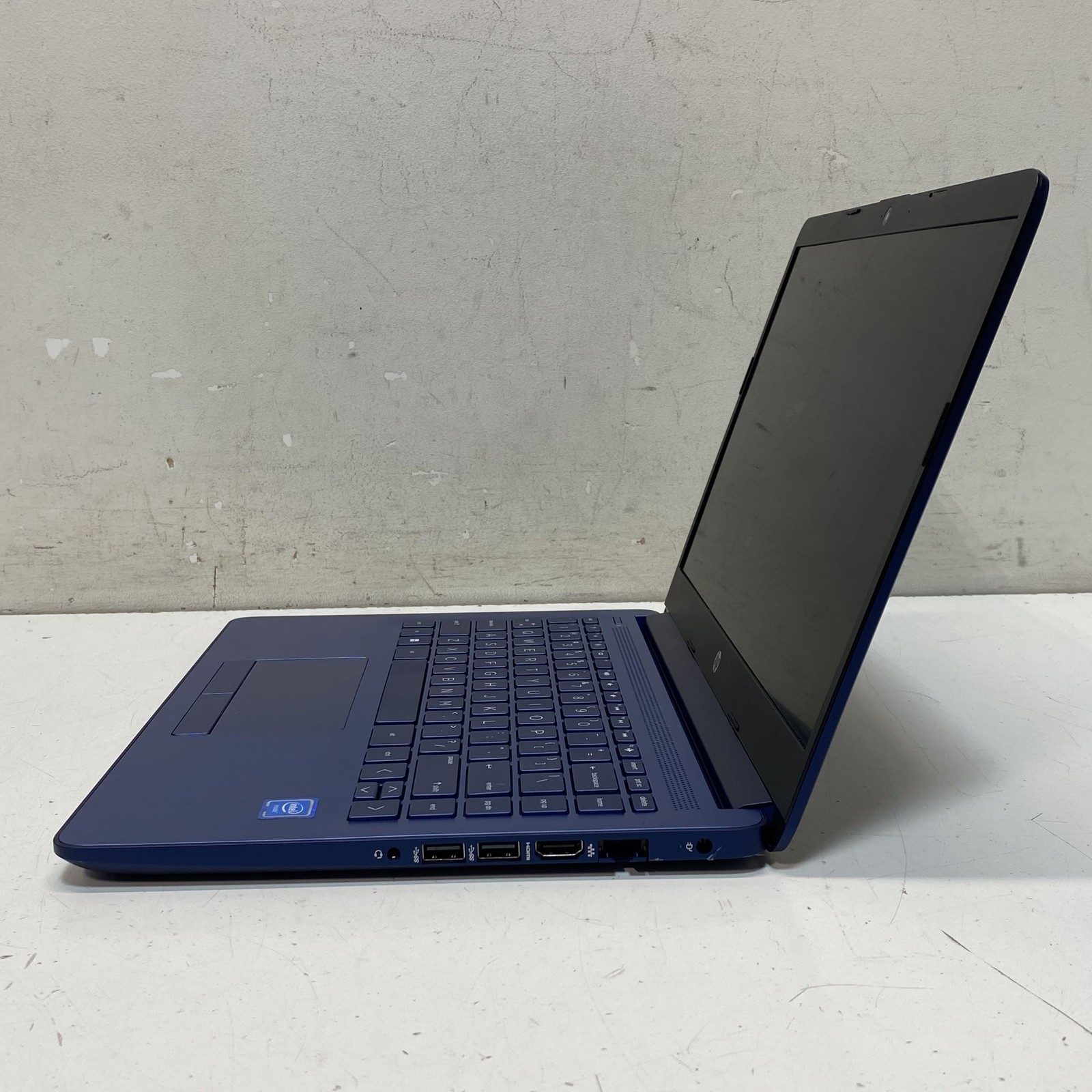 HP 14-cf2111wm 14″ Laptop Blue Intel Processor Windows 11 Factory Reset
