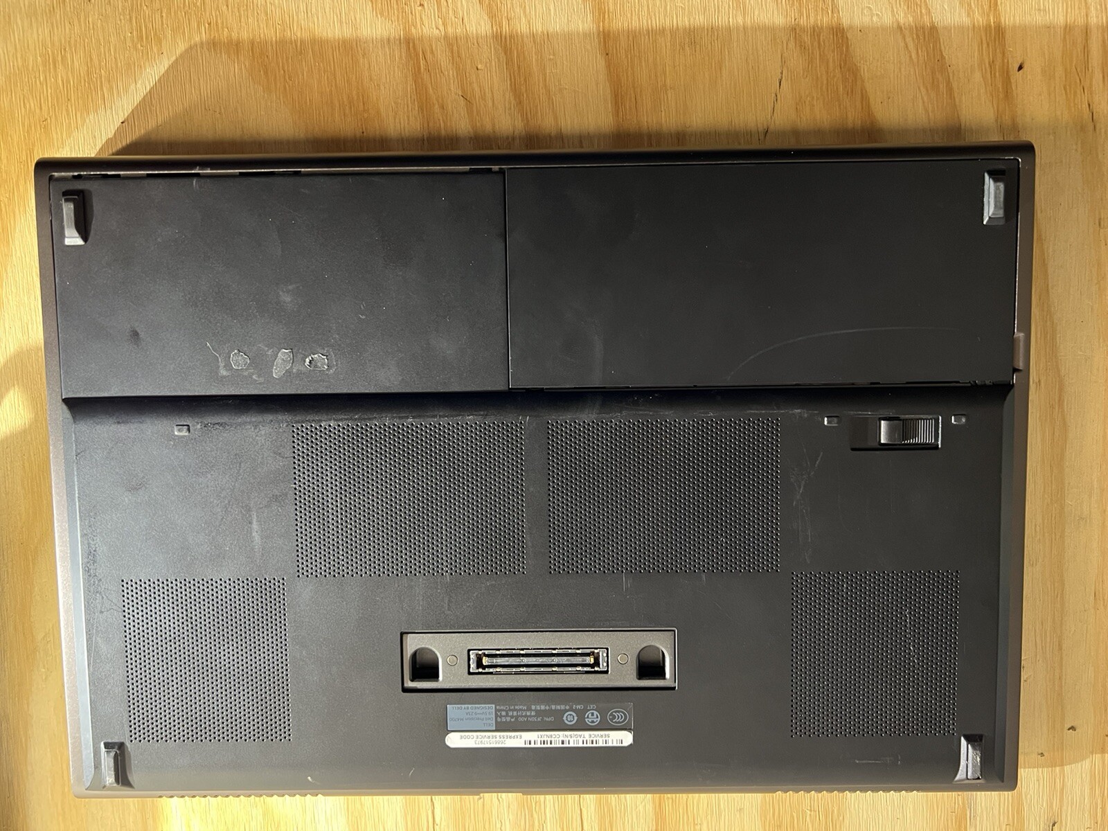Dell Precision M4700 15.6″ FHD i7-3740QM @2.7GHz 16GB 256GB SSD Radeon 7700M P9