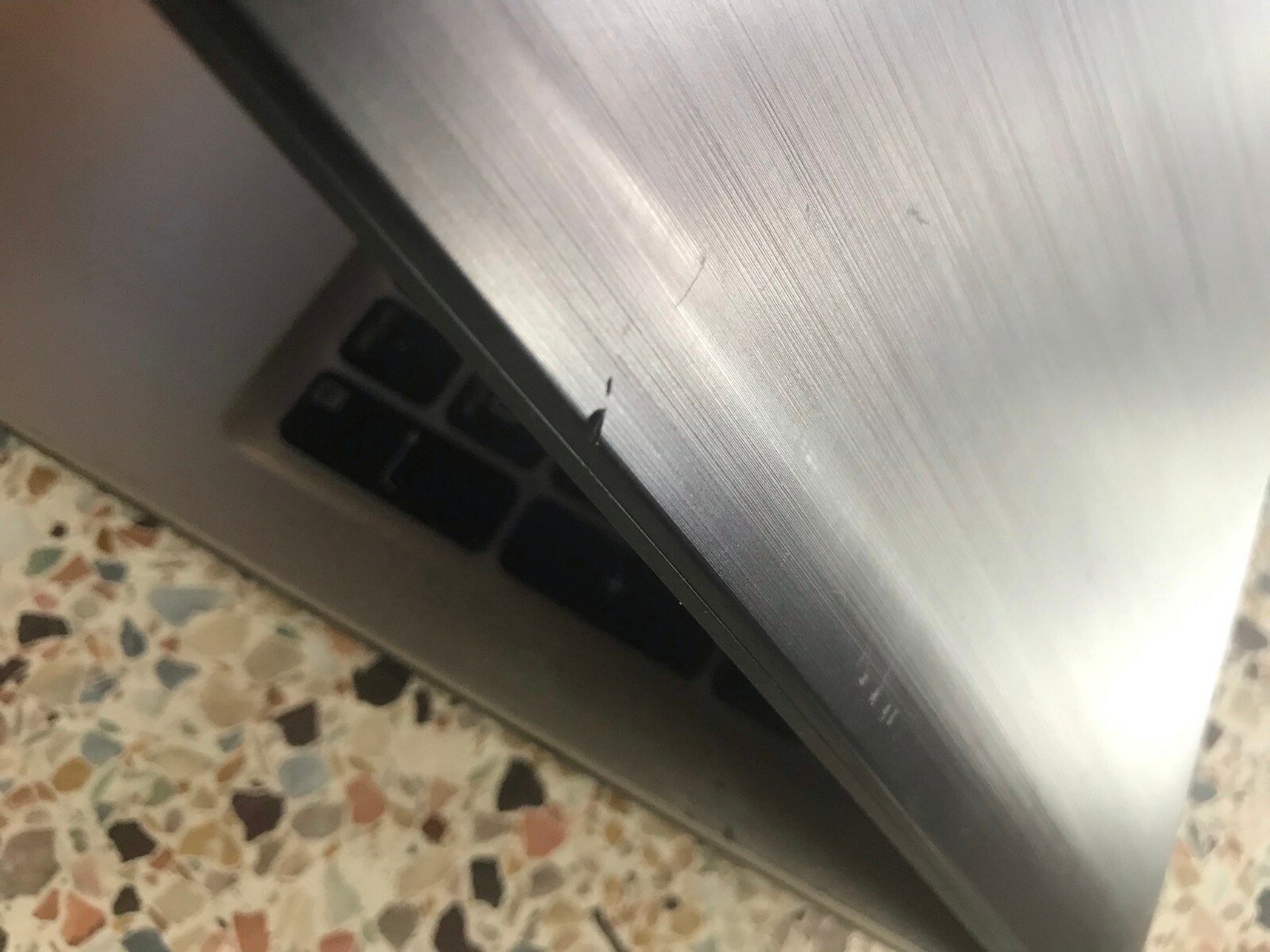 Asus X540LA 15.6″ (Win 10 Home, i5-5200U 2.20GHz, 8GB RAM, 1TB, HD 5500)