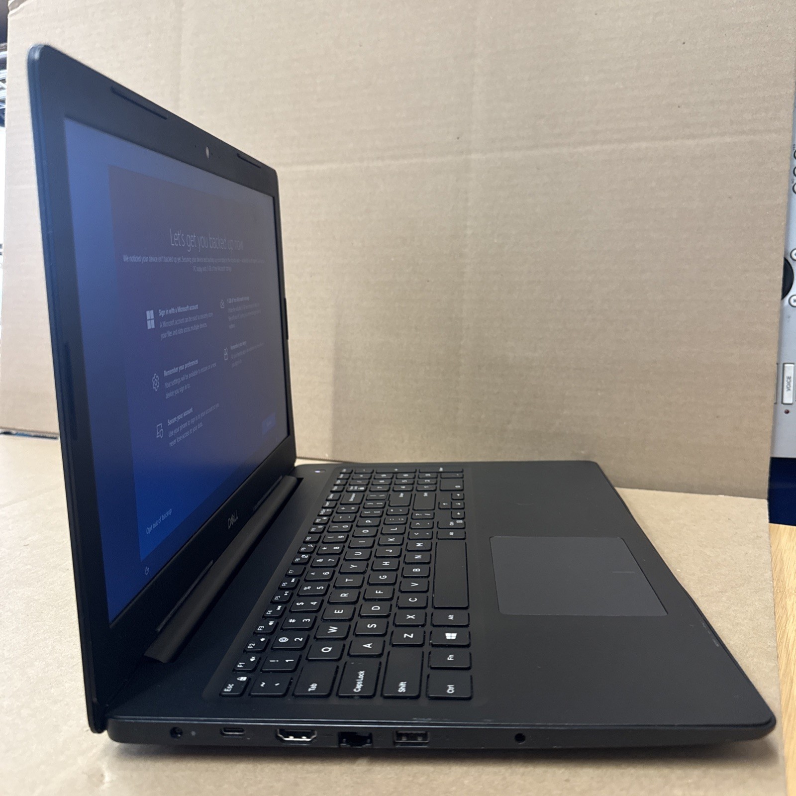 Dell Latitude 3590 i5 8th Gen, 8GB Ram, 500GB HDD, W10P