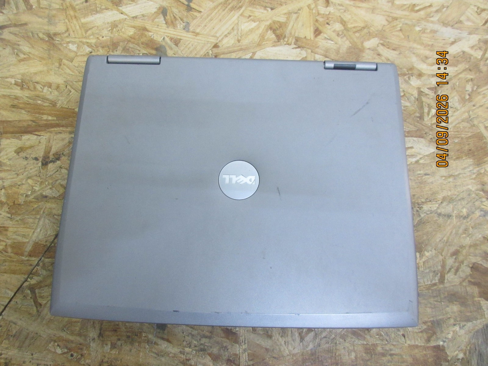 Vintage Dell Latitude D505 15″ C-Pentium M 2GB RAM NO BATTERY/HDD/SSD.