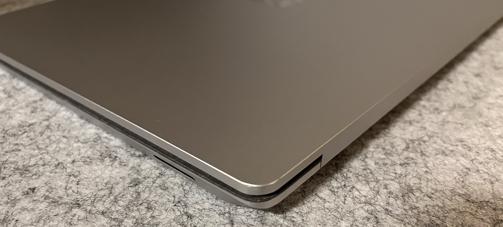 Microsoft Surface Laptop 3 i7-1065G7G @ 1.3GHz 16GB 512GB SSD W-11 Pro Silver