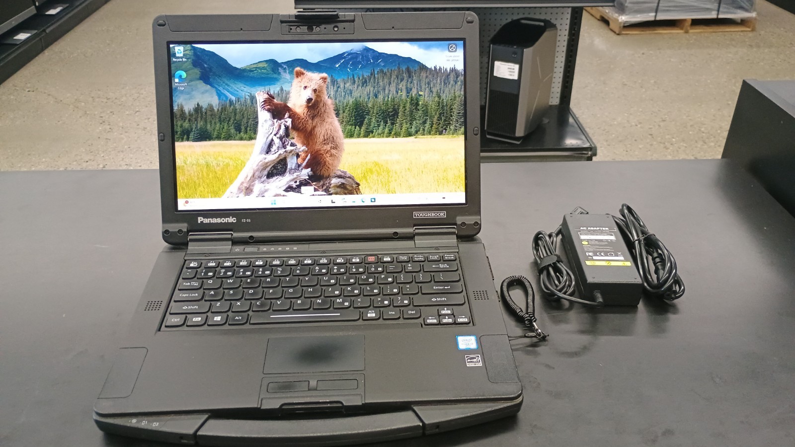 Panasonic Toughbook FZ-55 i7-8665U 1.90Ghz – 16GB RAM – 512GB SSD – Touch