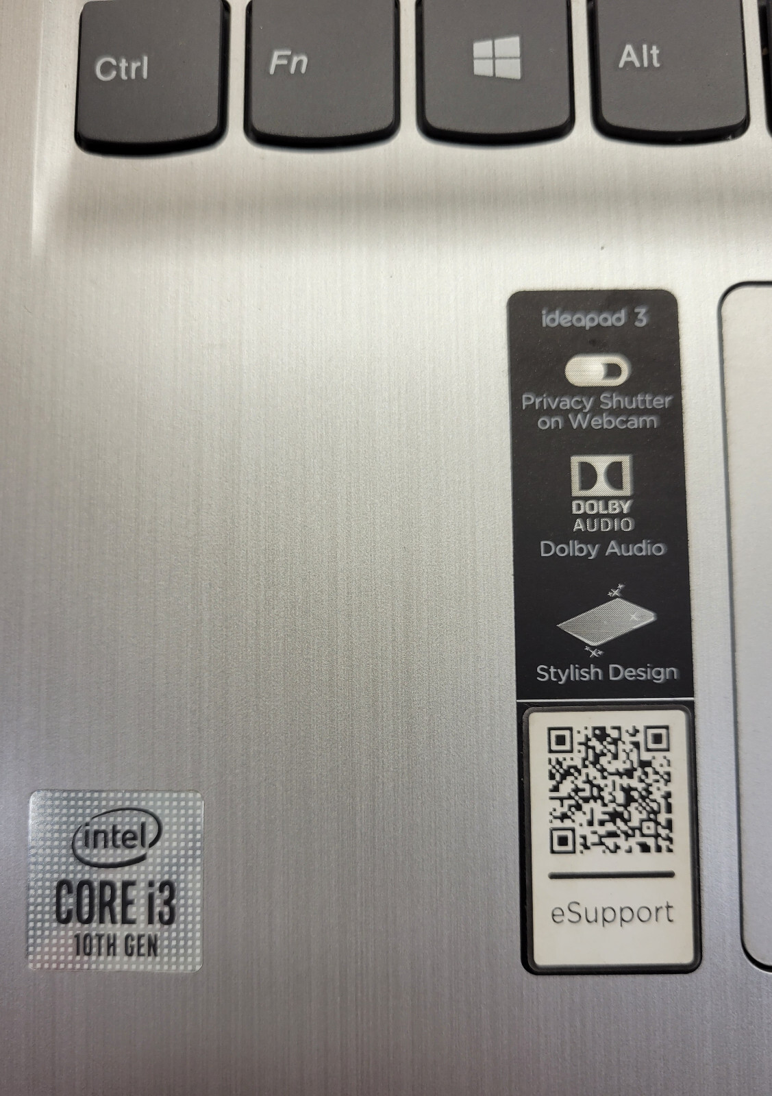 Lenovo IdeaPad 3 1511L05 i3-1005G1 1.20GHz 8GB DDR4 256GB NVMe NO OS/HDD
