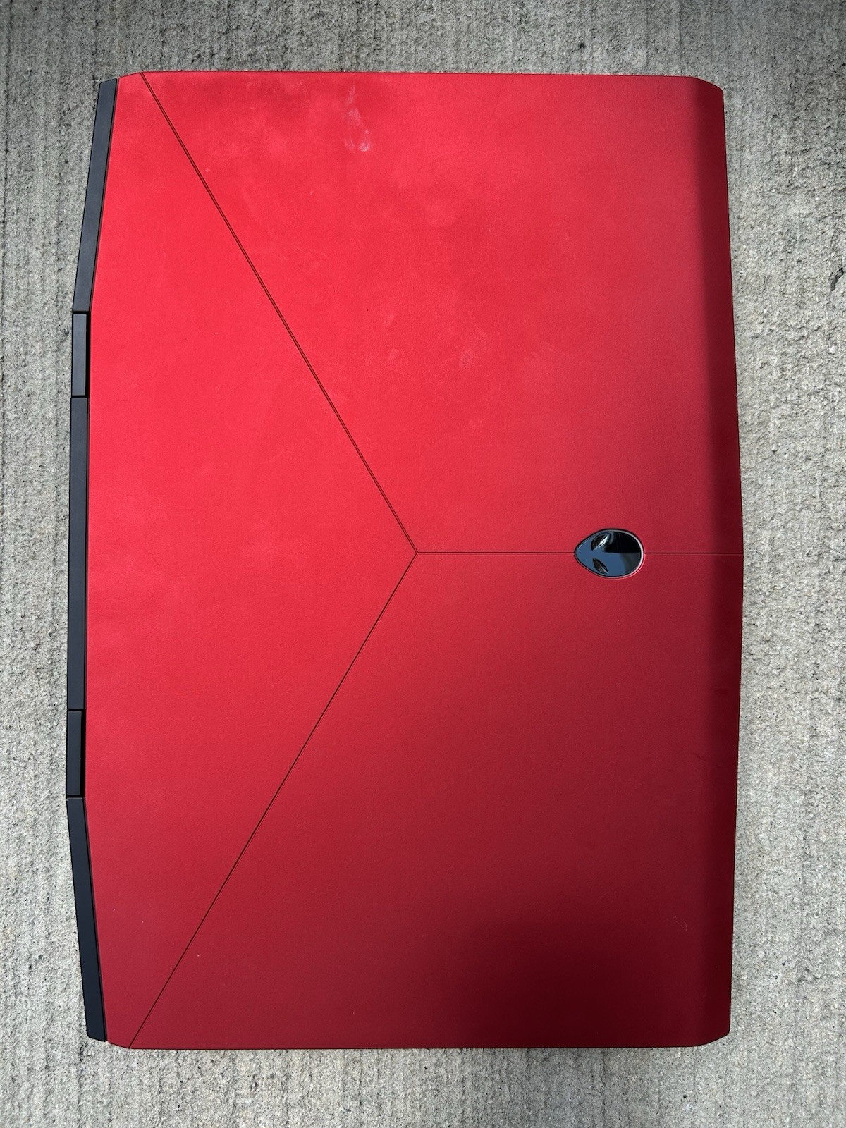 Alienware M17