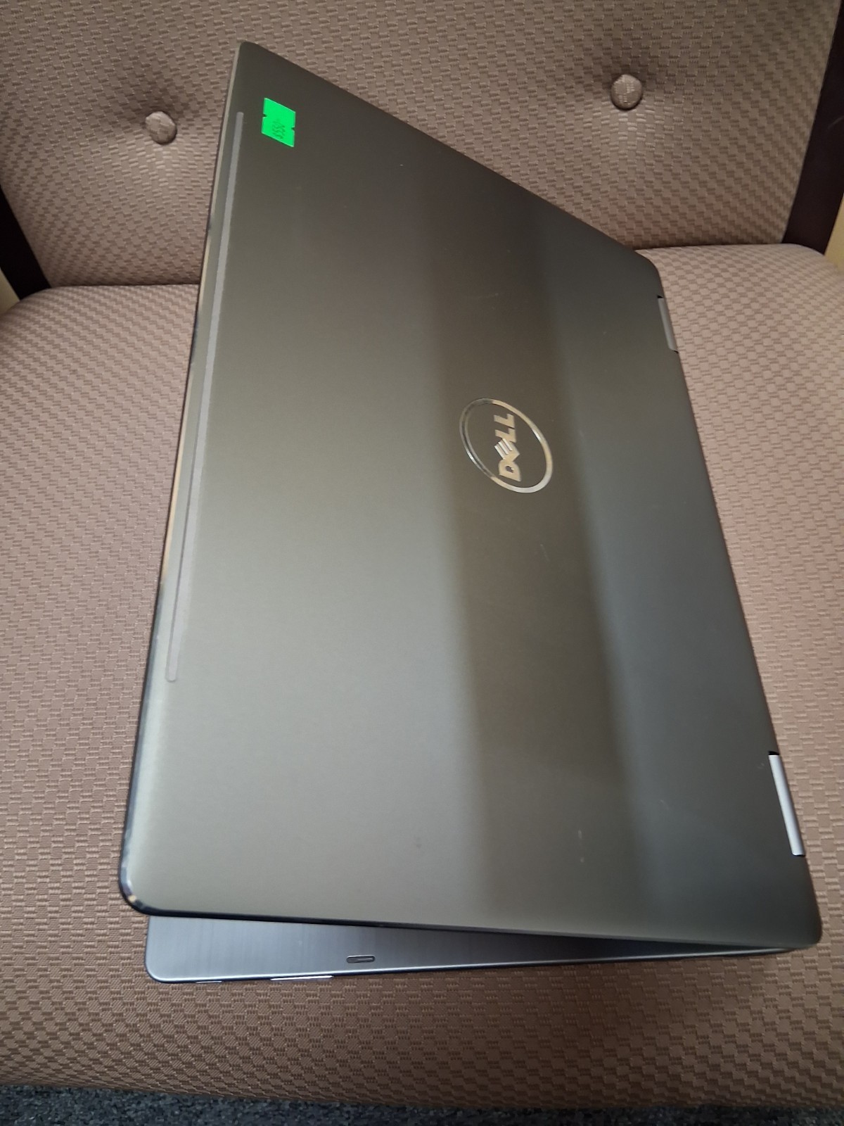 Dell Inspiron 7375 Laptop AMD Ryzen 8GB RAM 256GB SSD Windows 11 13.3″ Touch