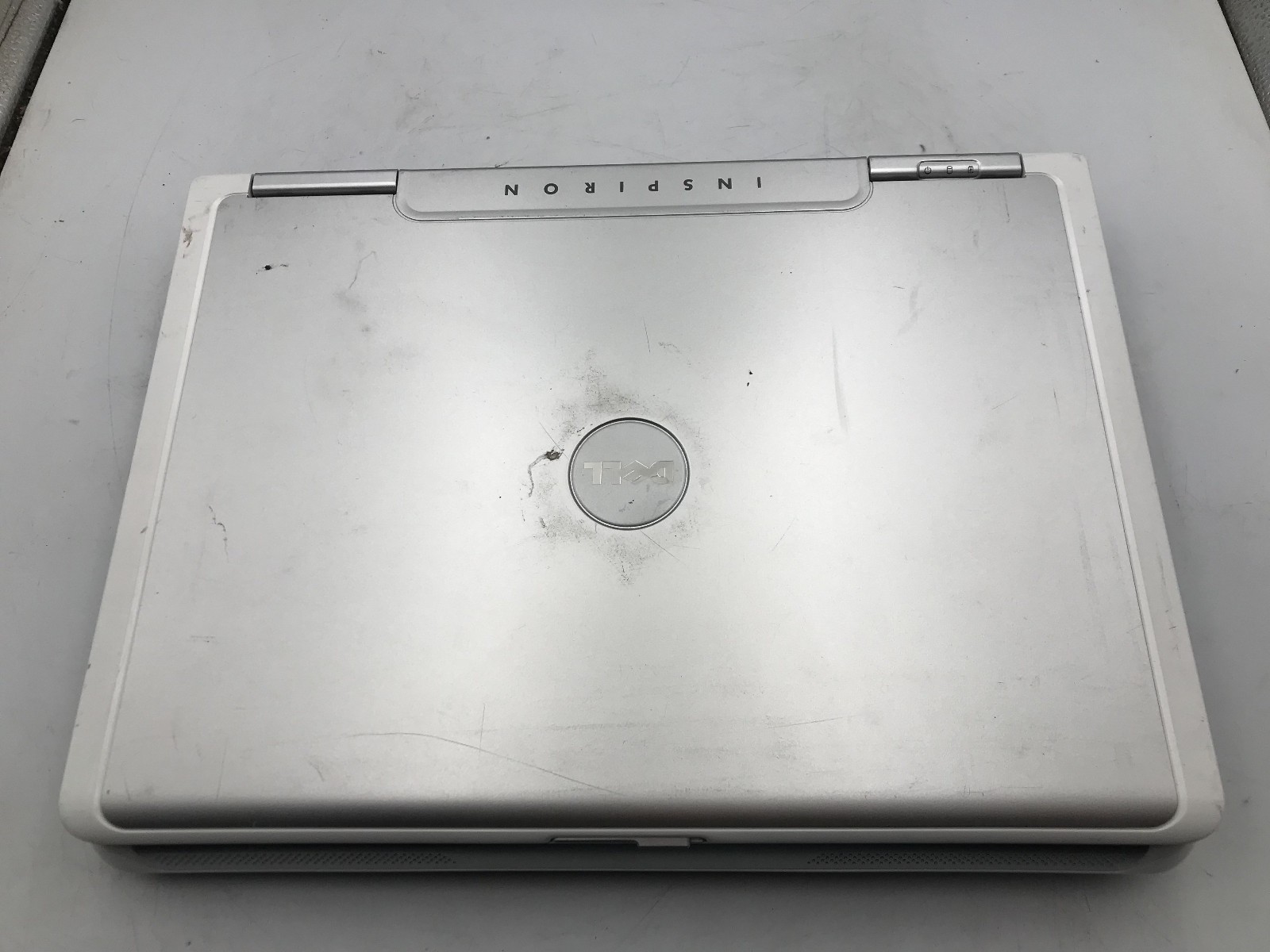 DELL INSPIRON 1501 – BOOTS TO BIOS – AMD TURION 64 X2 – NO RAM -READ DESCRIP- BB