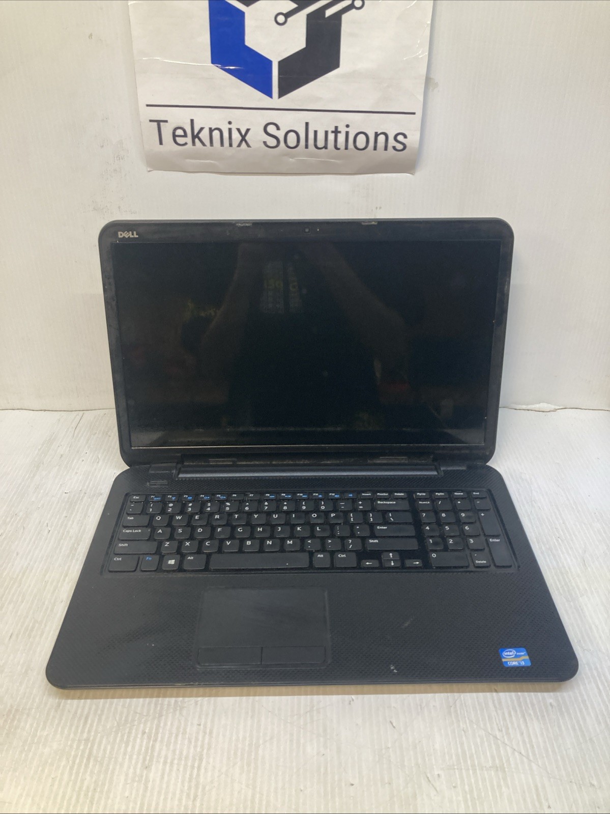 Dell Inspiron 17 3721 Core i3-3217U 1.80GHz no RAM no HDD Boot to BIOS