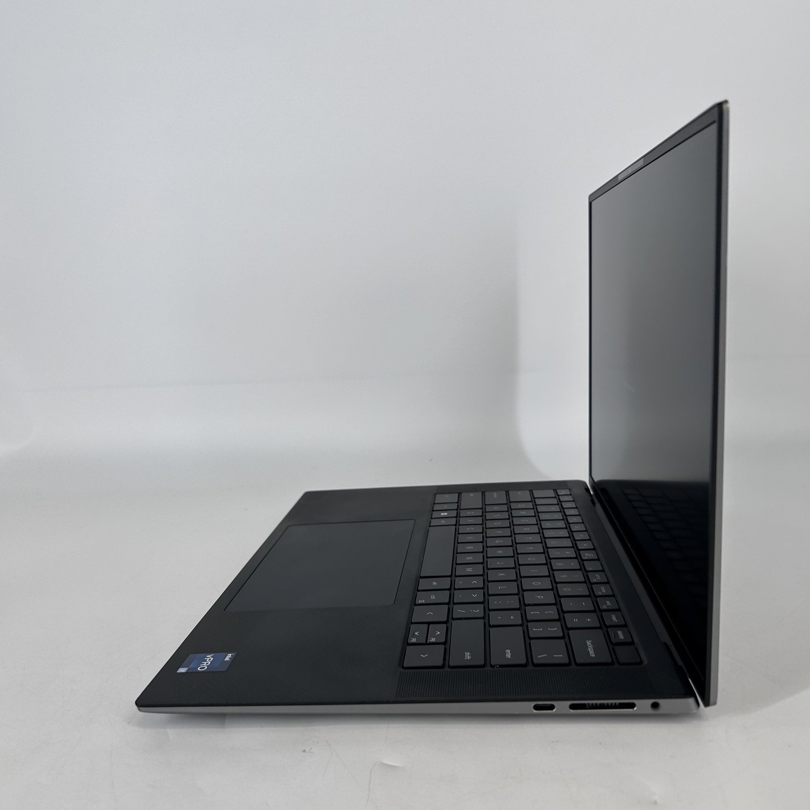 Dell Precision 5570 15 Gray FHD+ 2.4 GHz i7-12800H 16GB 512GB SSD RTX A1000 Good