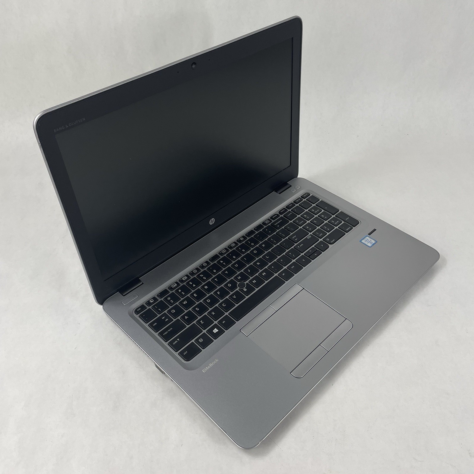 HP EliteBook 850 G3 15.6″ i7-6600U 2.60 GHz 16 GB RAM No SSD/OS/AC – Bad Bottom