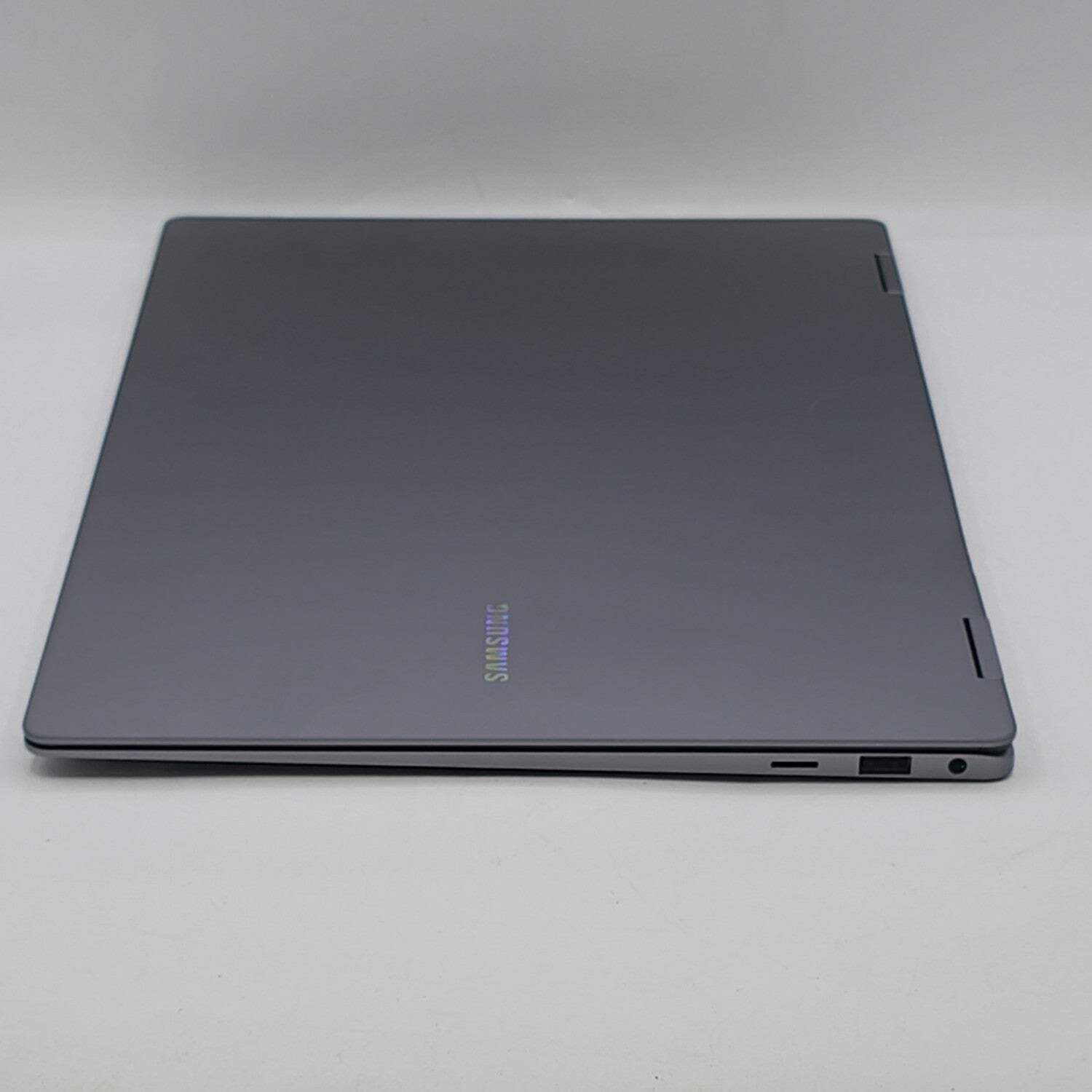 Samsung Galaxy Book5 Pro NP960QHA 16″ Core Ultra 7 256V 2.2GHz 16GB RAM 1TB SSD
