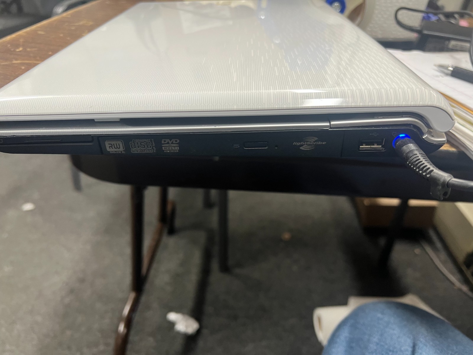 HP Pavilion DV6000 AMD Turion 64 X2 2GB No HDD No OS