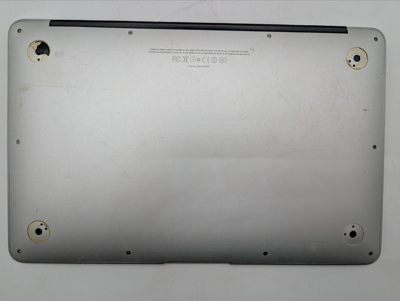 2011 Apple MacBook Air 11″ i5 1.8GHz 2GB RAM 64GB SSD A1370 – For Parts – ST49