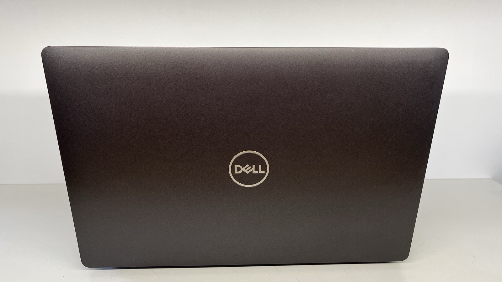 Dell Precision 3541 15.6 FHD i7-9850H 32GB 512GB Quadro P620 – Windows 11 Pro
