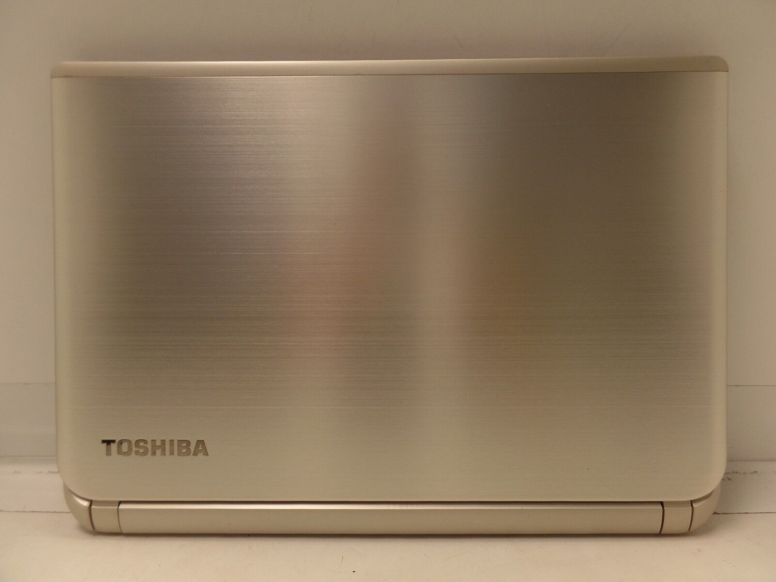 14″ Toshiba Satellite E45-B4200 PSPN2U-003003 AS IS PARTS OR REPAIR NON WORKING