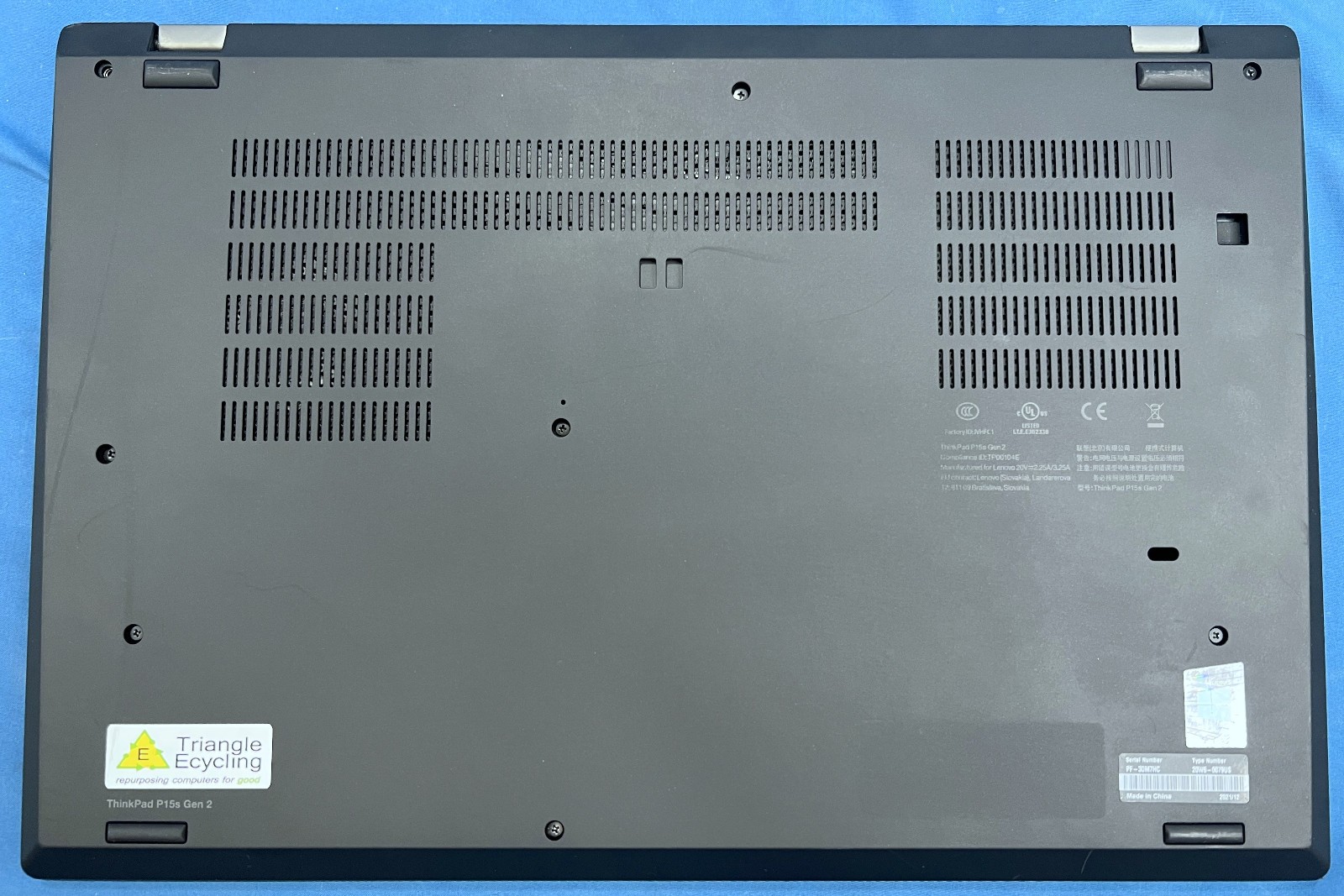 Lenovo ThinkPad P15s Gen 2 – i7-1165G7, T500, 16GB RAM, 512GB NVMe – Win11