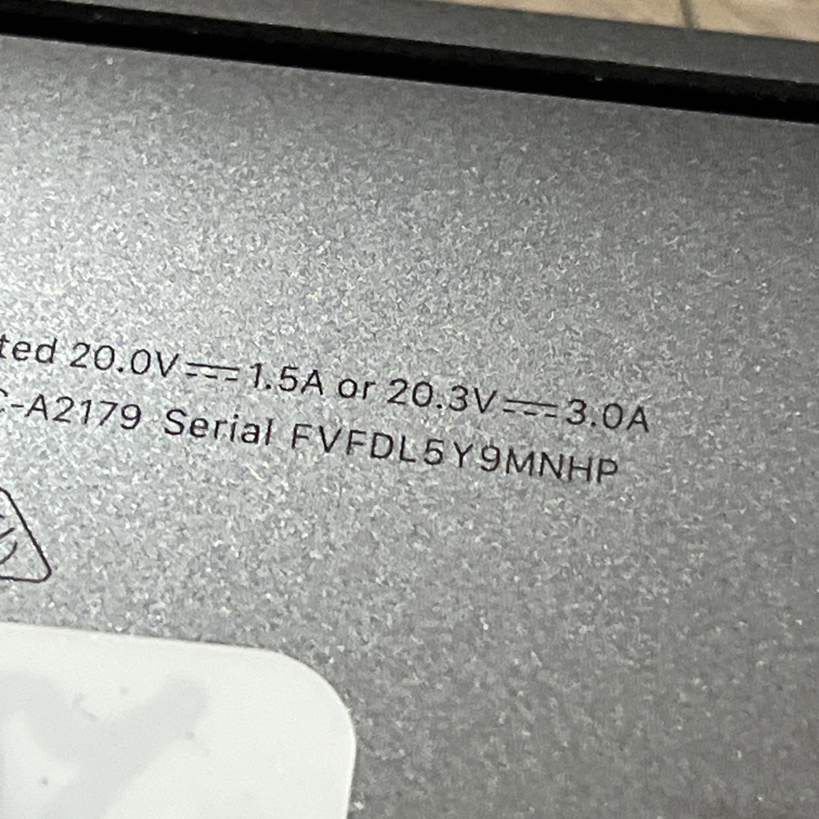 APPLE MACBOOK AIR 13″ SCISSOR 2020 CORE I3-1000NG4 1.1GHZ 8GB RAM 256SSD