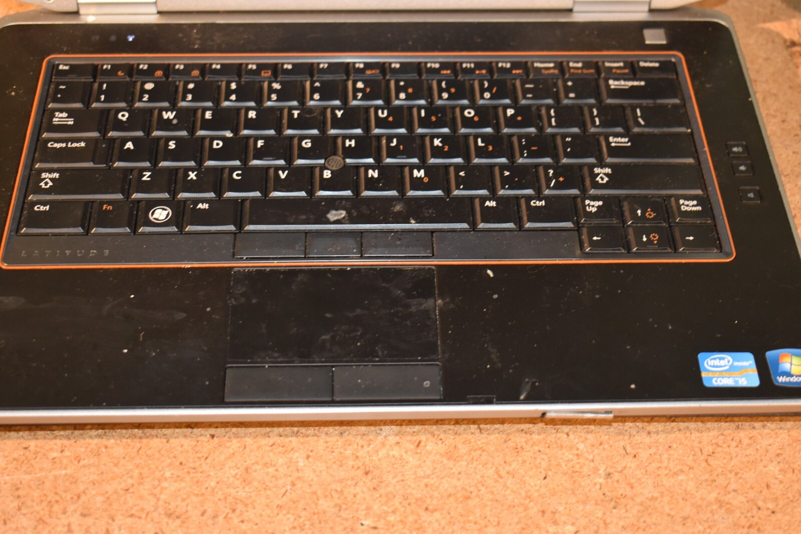 Dell Latitude E6420 Intel Core i5-2520M 4GB 500GB Windows XP NVidia NVS 4200M