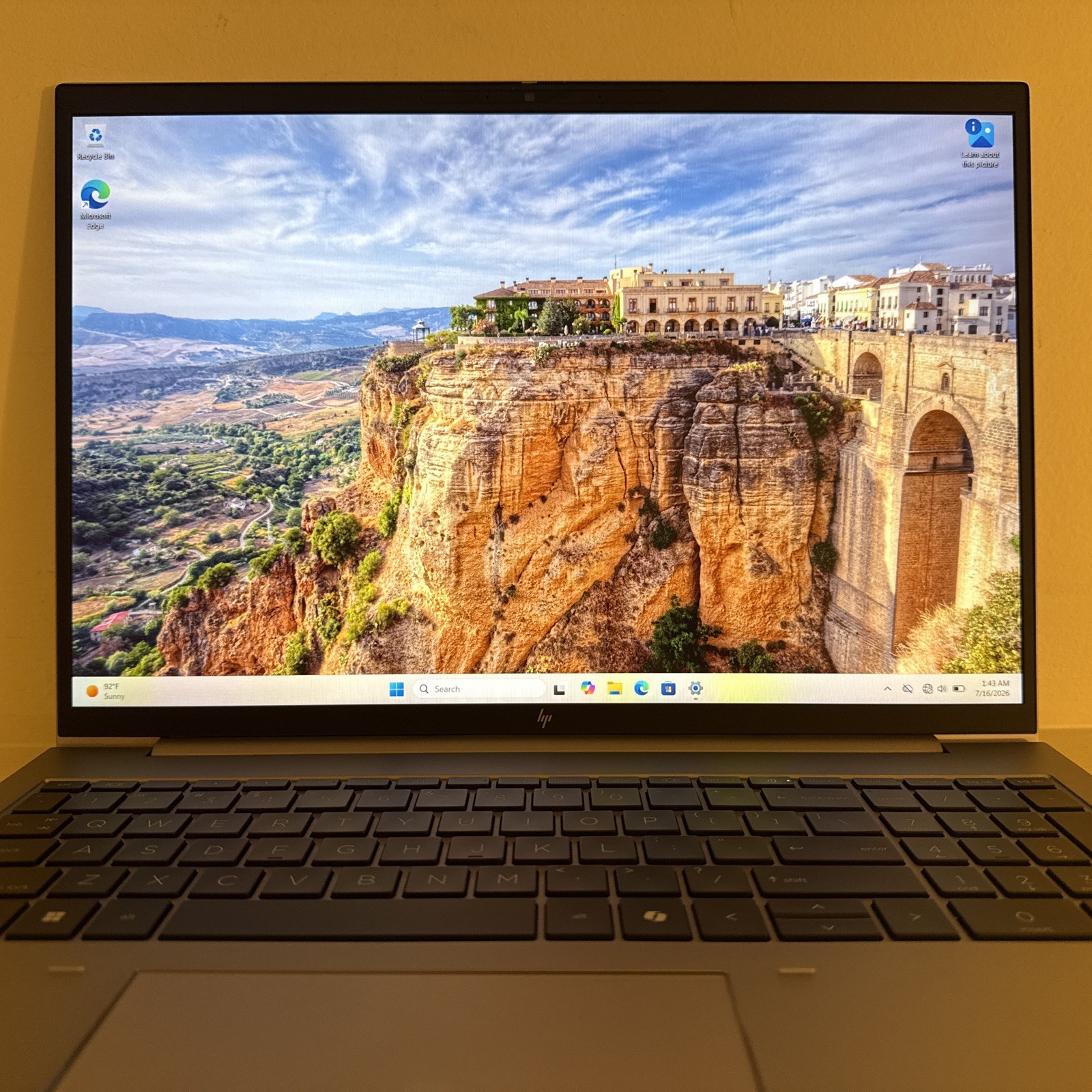 HP ZBook Firefly G11 16″ Ultra 7 165H 32GB 512GB Win11Pro
