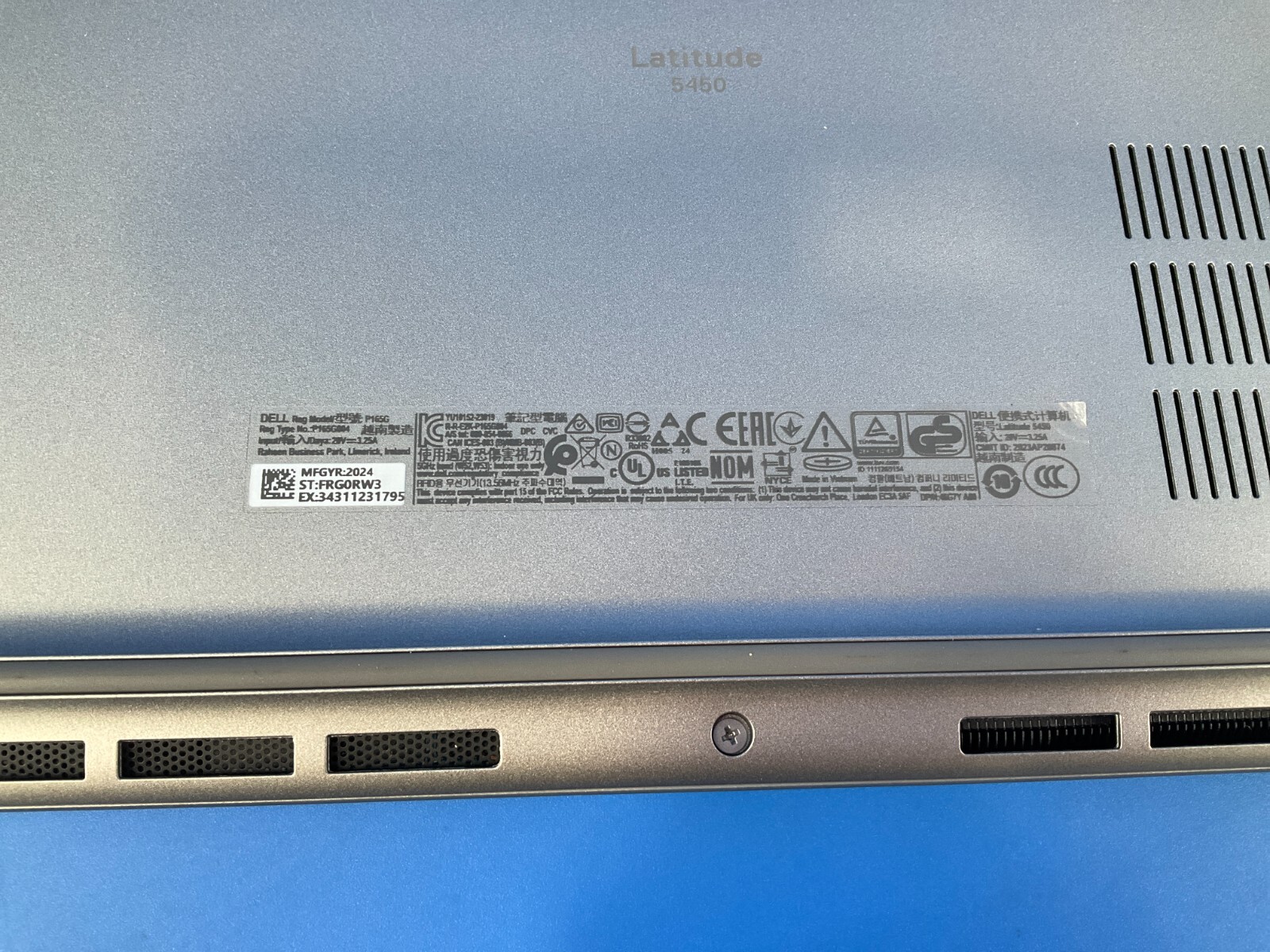 Dell Latitude 5450 U7-155U 16GB 256GB BT5.3 WiFi6E 14T W11P J56T1 ✅❤️️✅❤️️