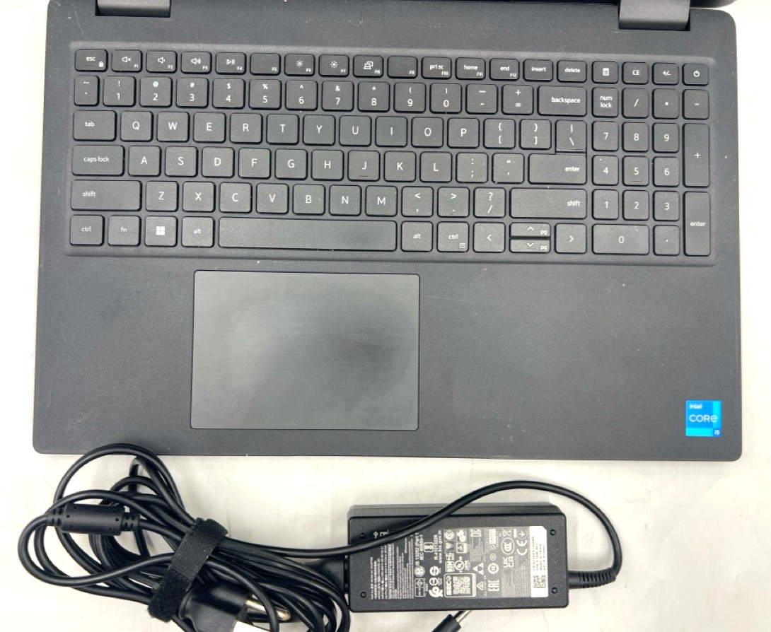 Dell Latitude 3520 Win10Pro/11 Gen Intel Core i5-1135G7@2.4GHz/8GB R (EL1129545)
