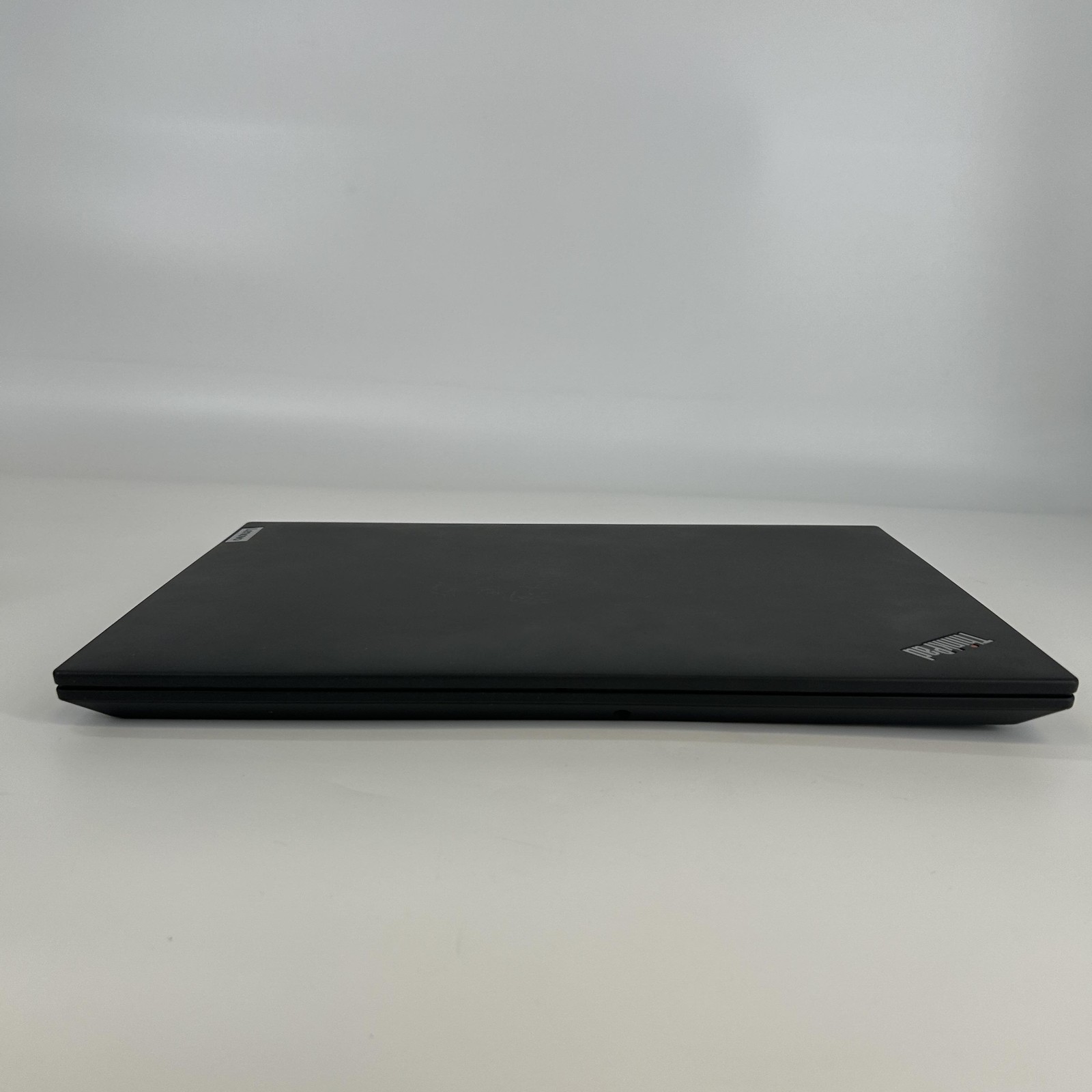 Lenovo ThinkPad P16s Gen 1 FHD+ 1.8 GHz i7-1280P 32GB 1TB SSD T550 Excellent