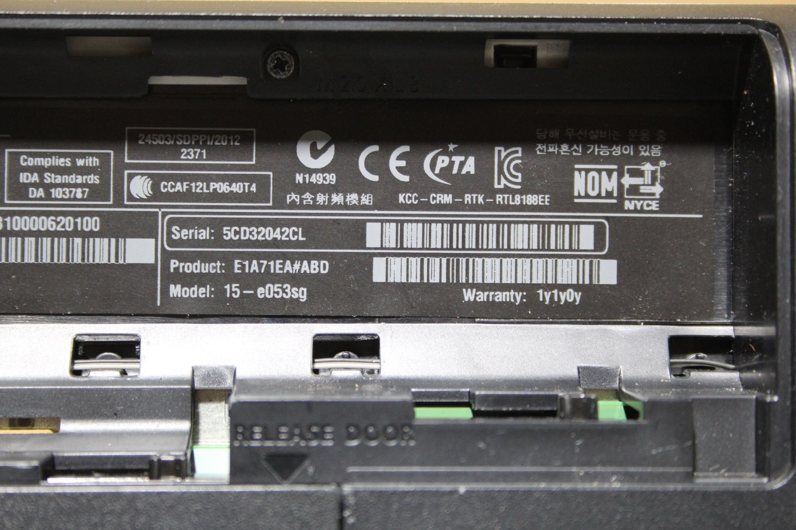 HP Pavilion TPN-0121 Notebook AMD A8 Raedon Faulty!
