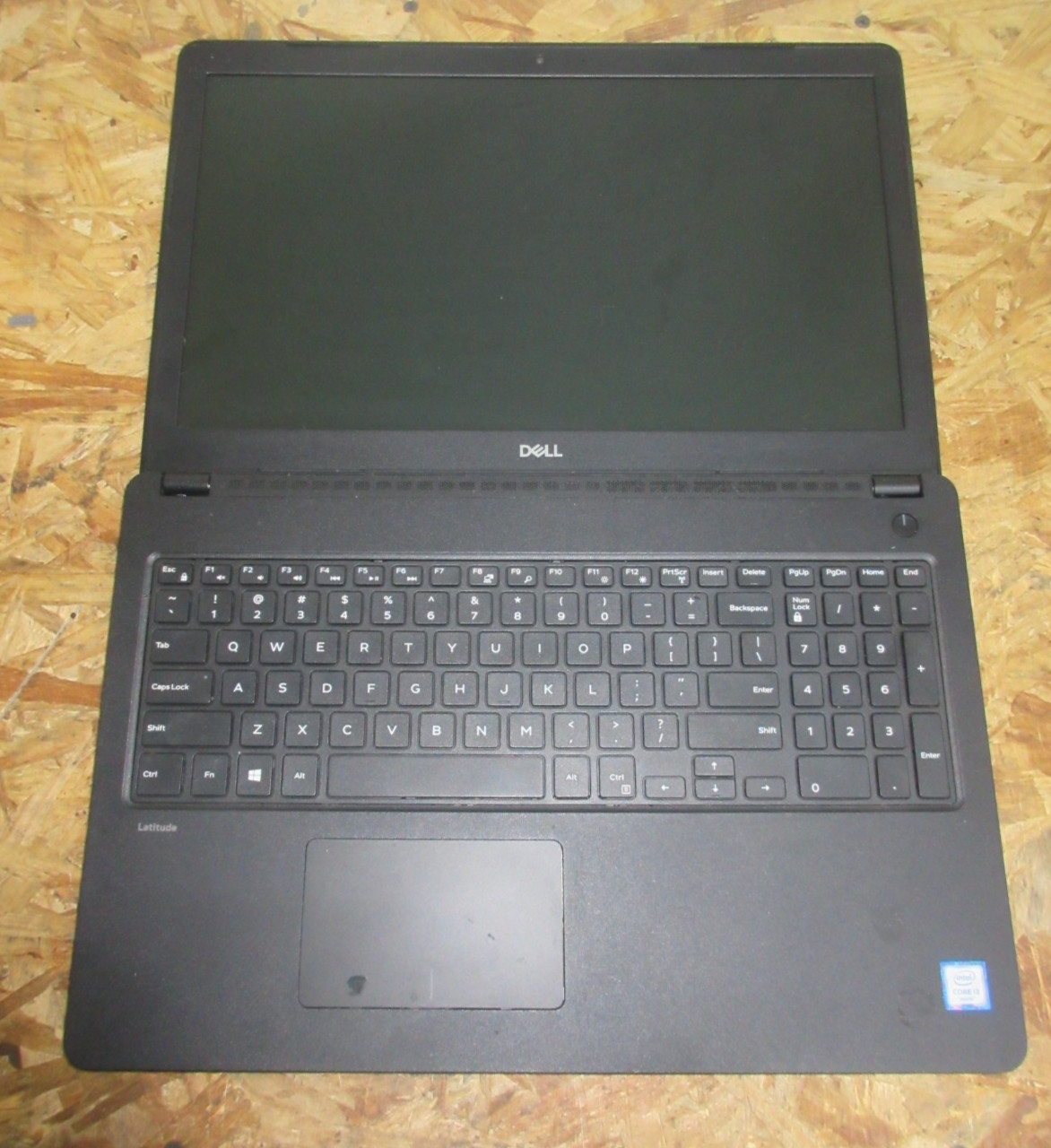 Dell Latitude 3580 15.6″ HD i3-6006U @ 2.0GHz 4GB RAM 128GB SSD W11P.