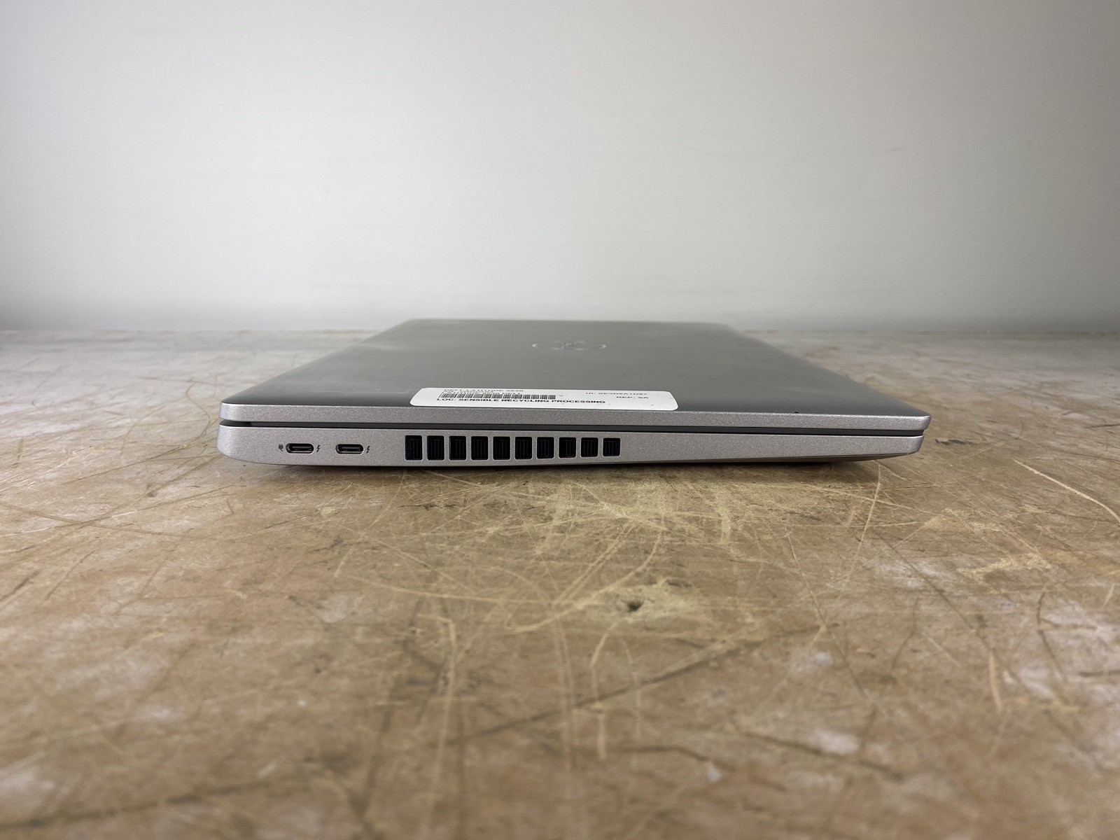 DELL LATITUDE 5530 i7-1265U @ 1.30GHz, 8GB RAM, NO HDD/OS – (FOR PARTS)