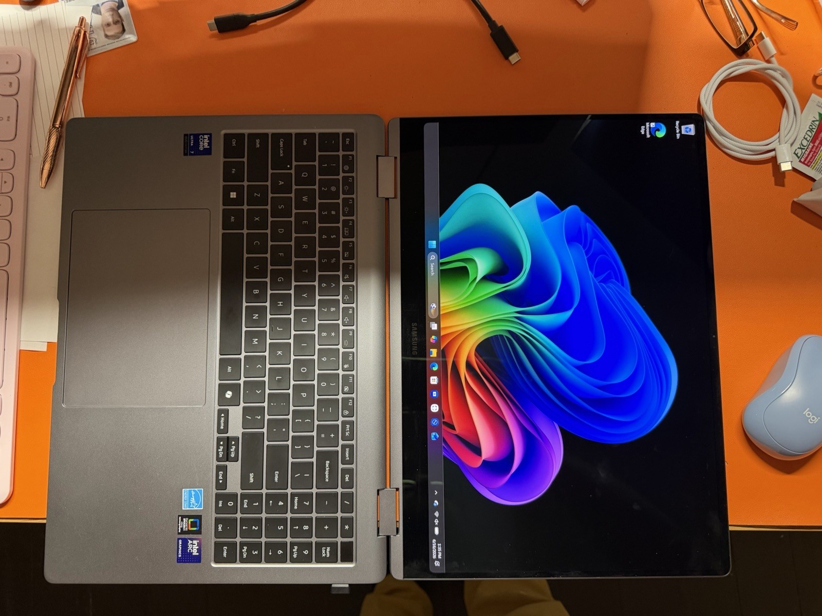 Samsung Galaxy Book 16in Core Ultra 7 256V 16GB RAM 1TB SSD Win 11