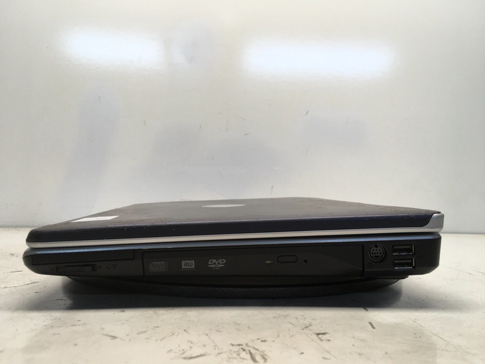 Dell Inspiron 1525 Intel Core 2 Duo 06FD 2GHz 3GB NO HDD
