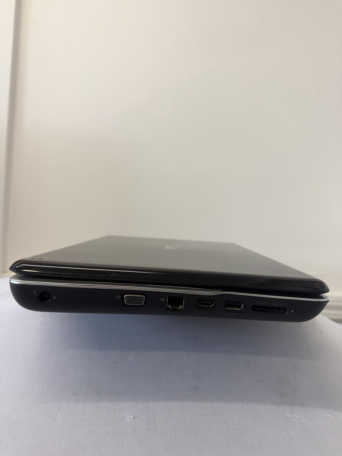 HP G60-635DX Laptop – Good Screen – Intel Pentium T4300 – Read Des
