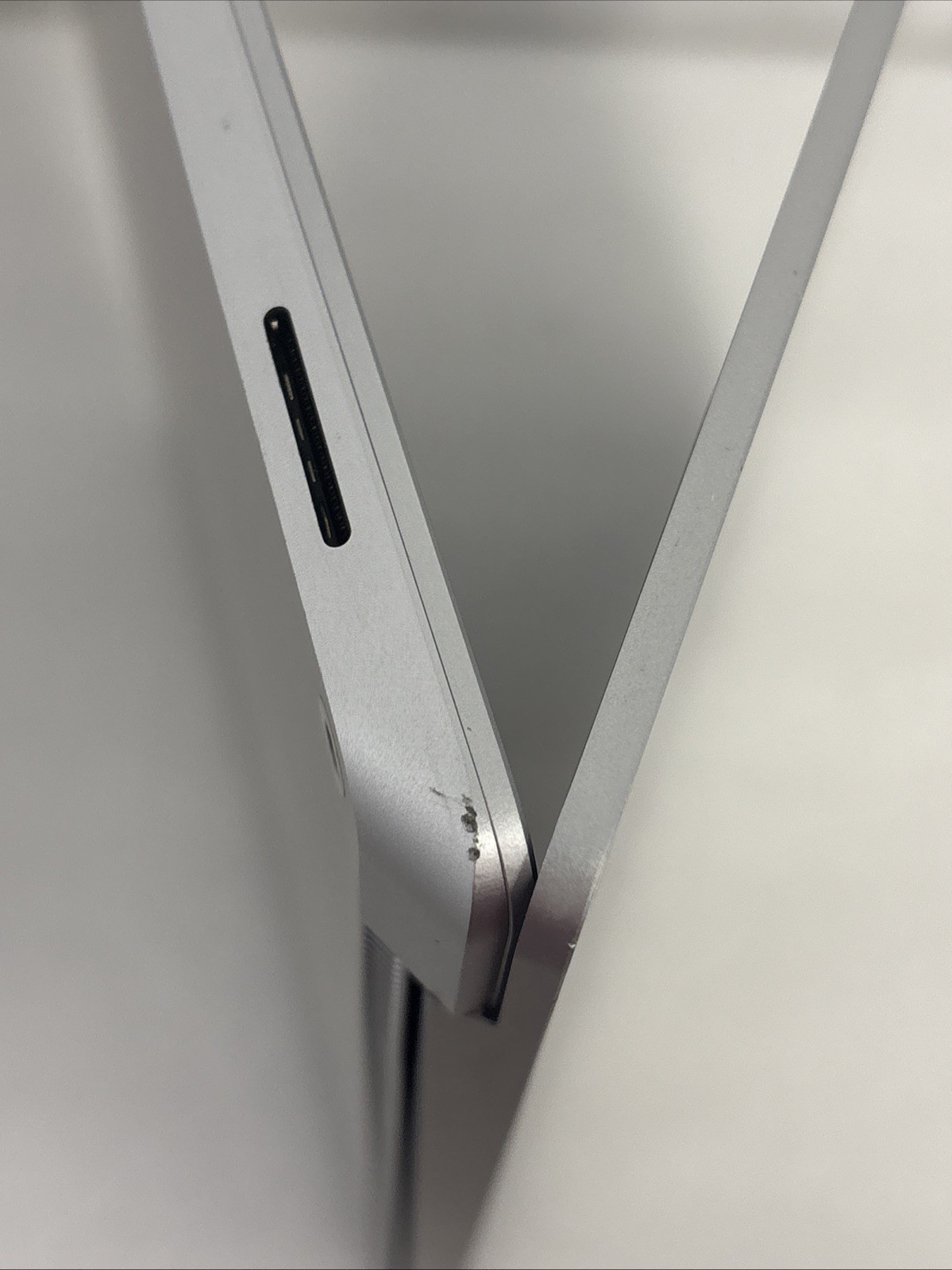 Microsoft Surface Laptop 3 (1872) 15″ 128GB, Intel i5 10th, 8GB – Platinum
