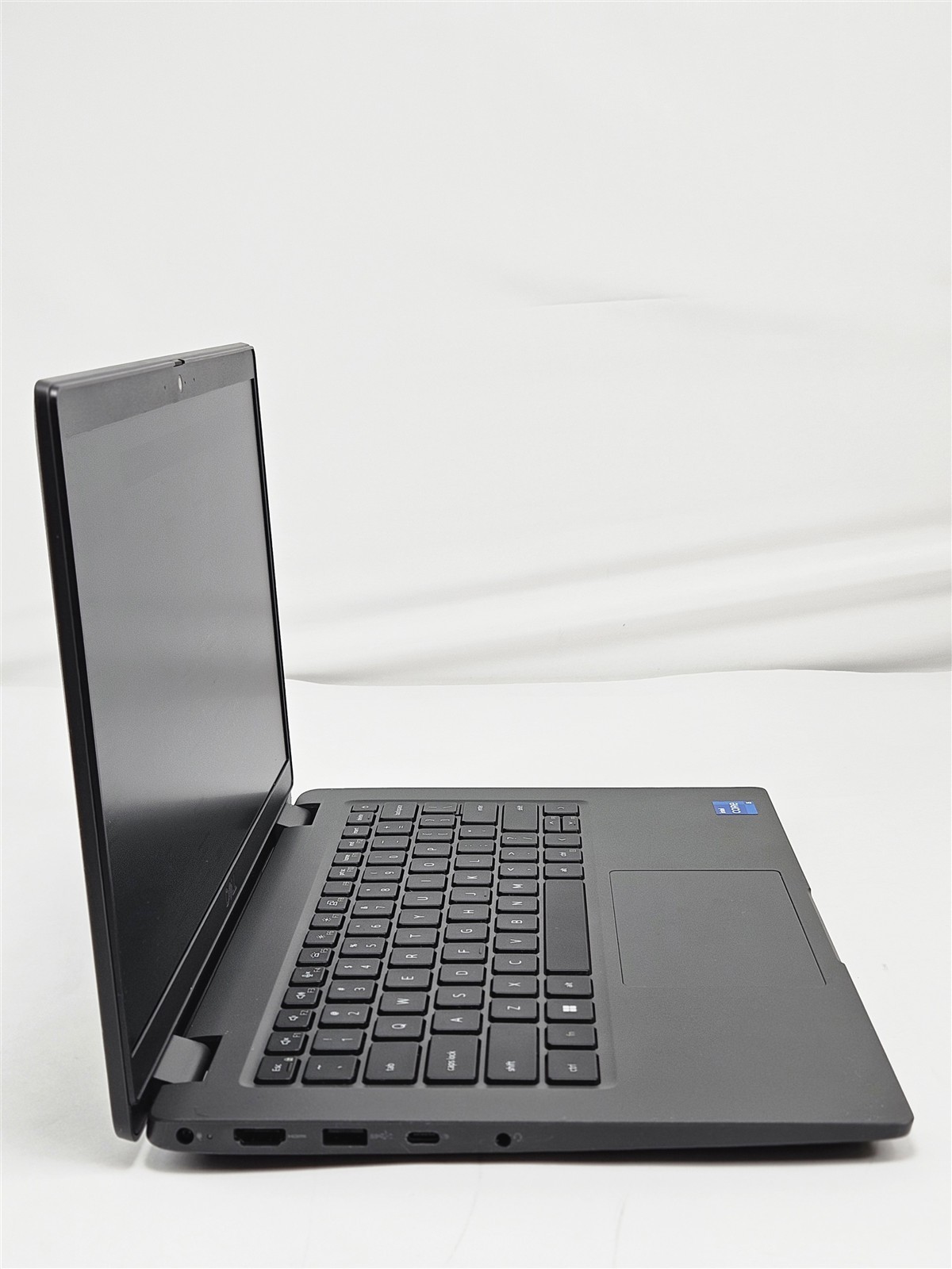 Dell 14″ i5-1335U Latitude 3440 256GB SSD 16GB RAM Intel UHD Graphics No Adapter