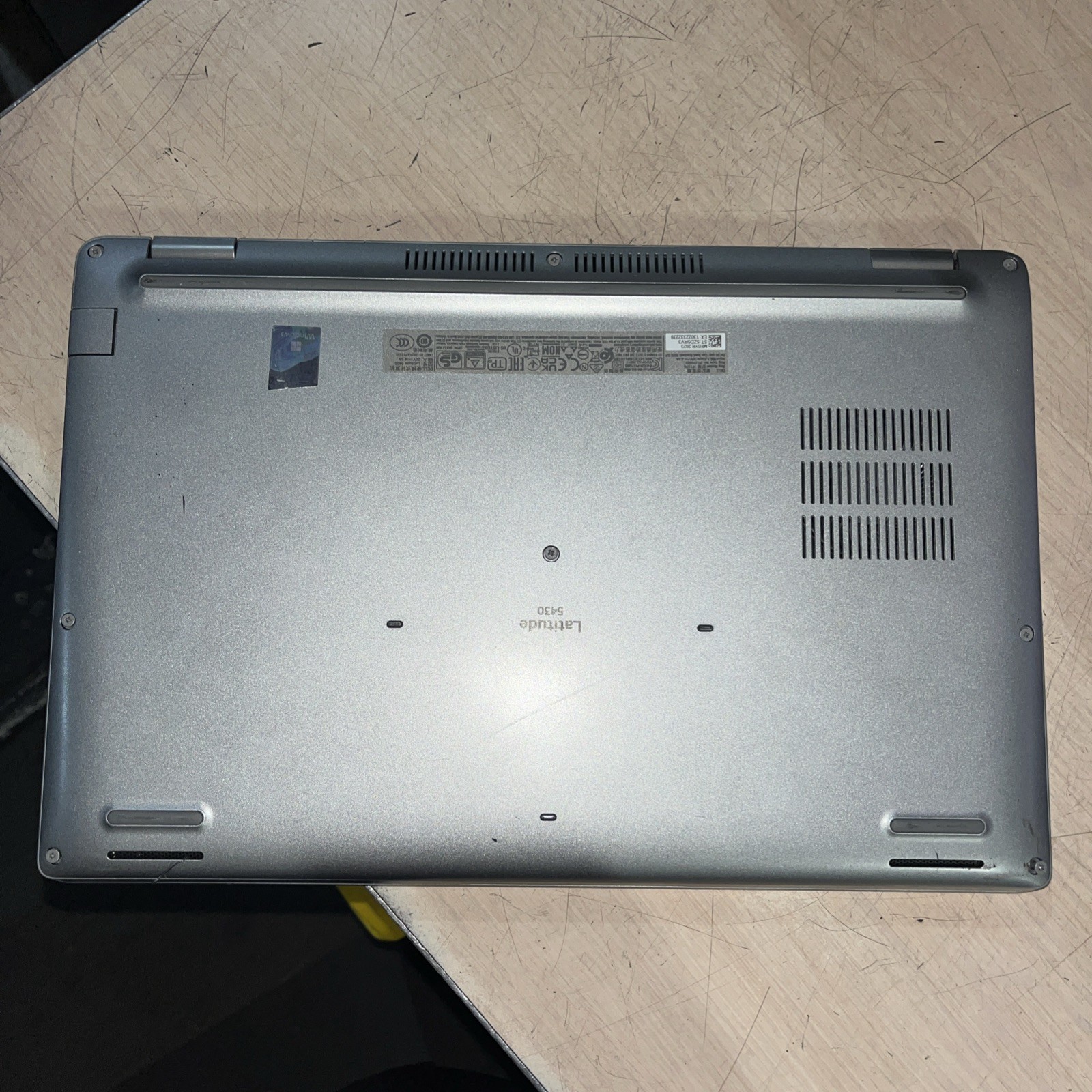DELL LATITUDE 5530 INTEL CORE I5 12TH GEN 16GB RAM NO HD .