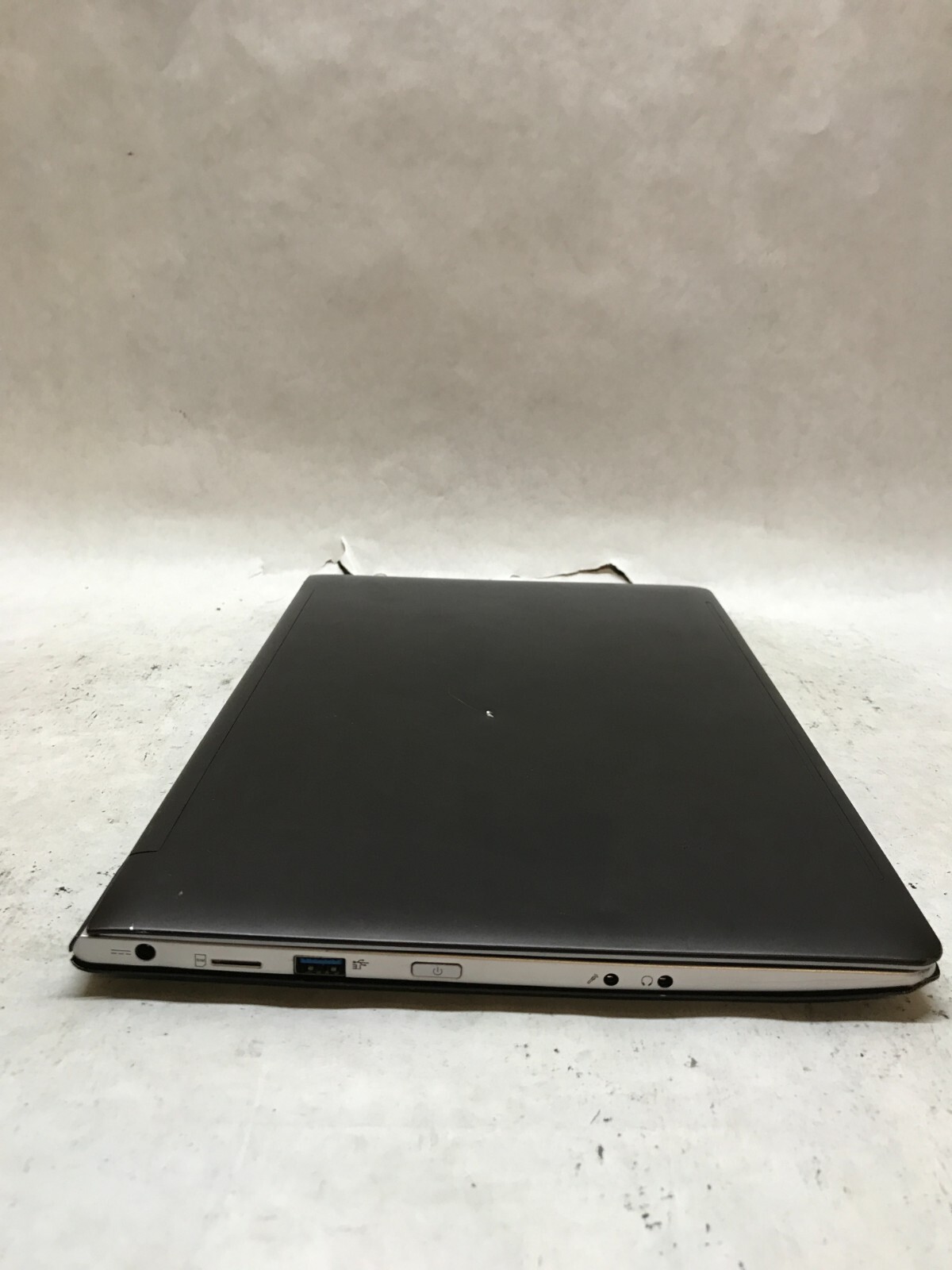 Clevo N130BU 13″ Laptop Intel i7-7500U 2.7GHz 4GB RAM BIOS LOCKED For Parts – DW