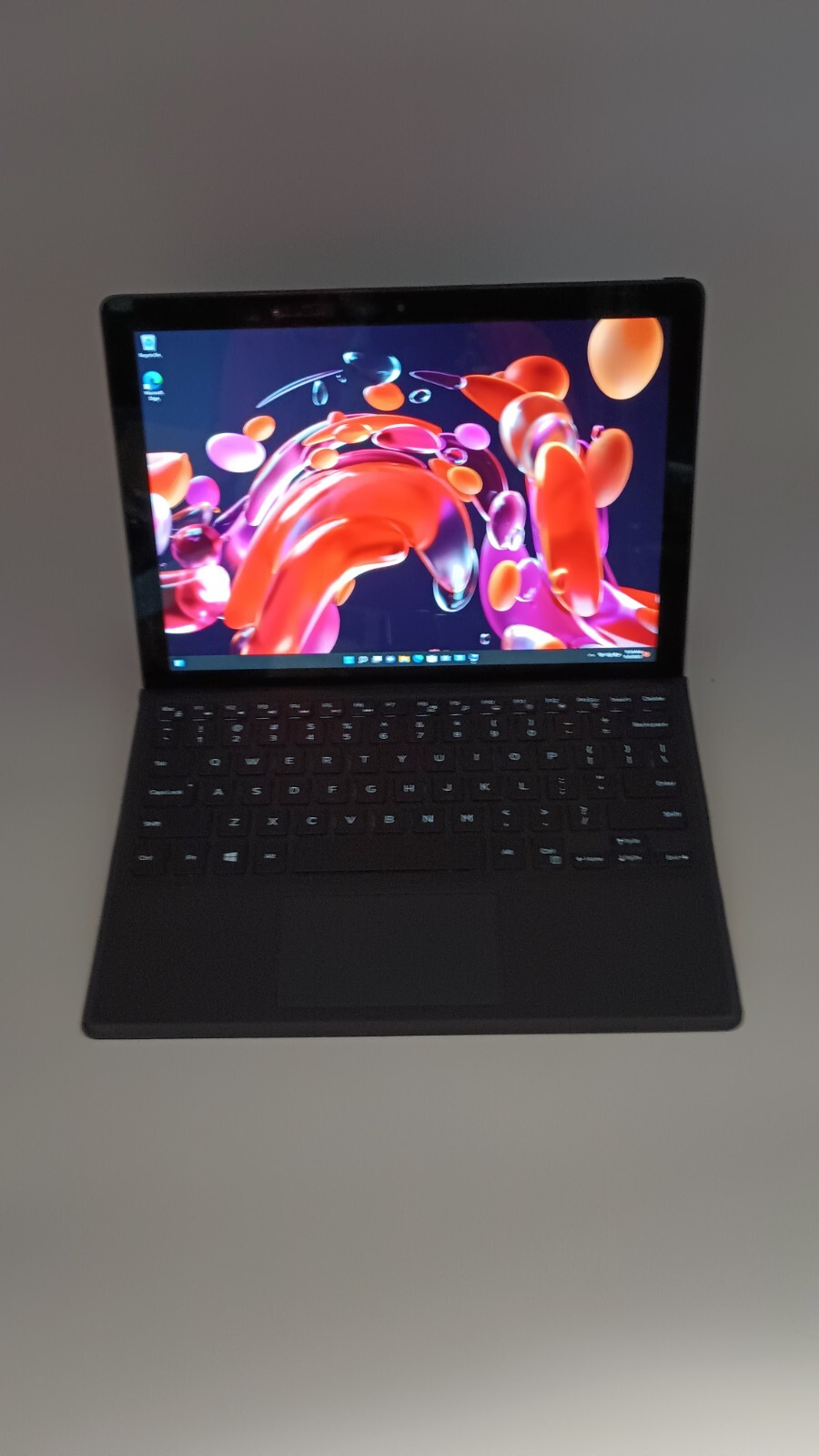 Latitude 5290(No charger!).i5 8th gen(4cores,8threads).8GB.256GB M.2.12.5″Touch.
