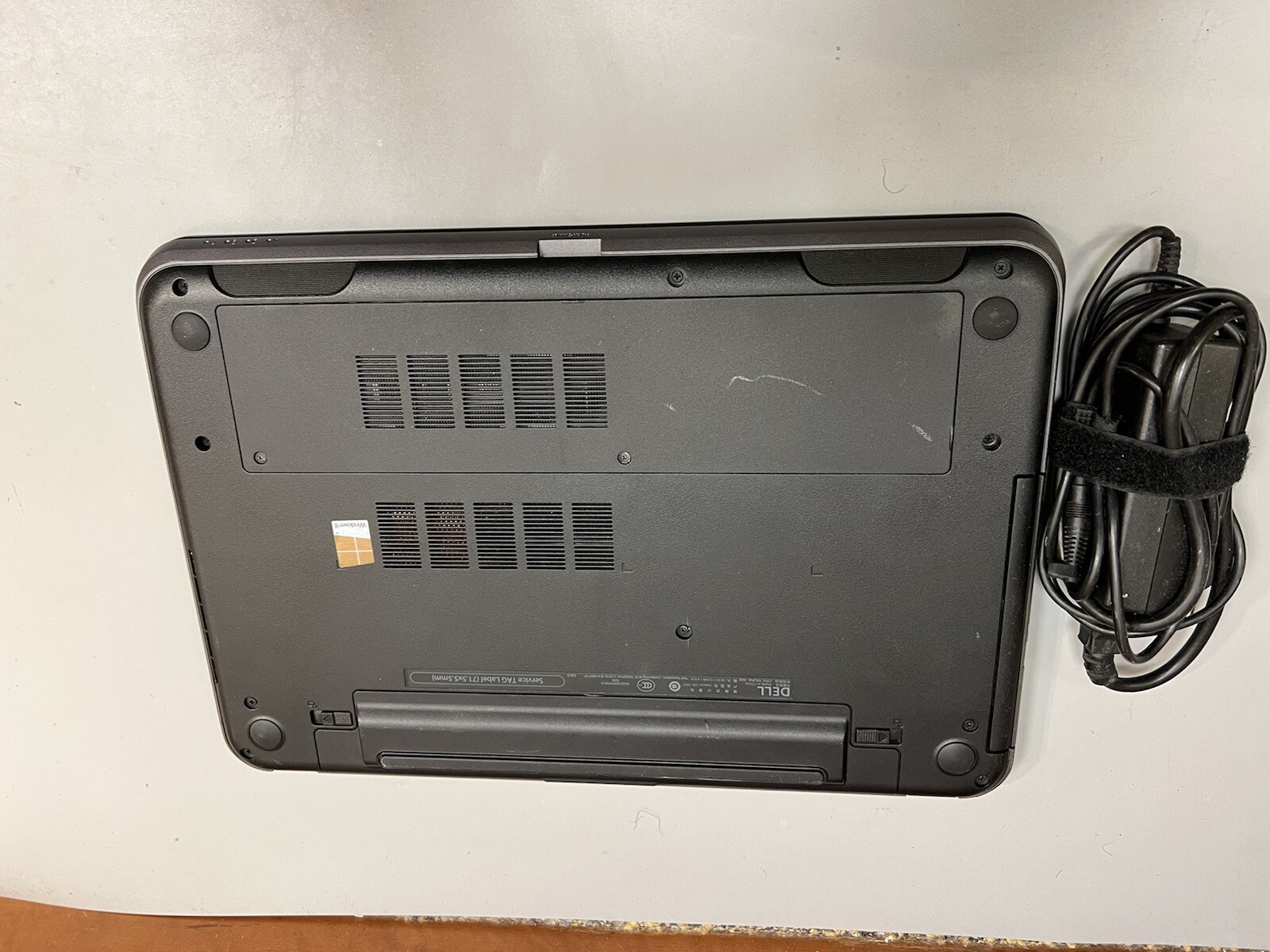 Dell Inspiron 5537 15.6″ Intel Core i5-4200U 4GB RAM 160GB SSD WEBCAM BLUETOOTH