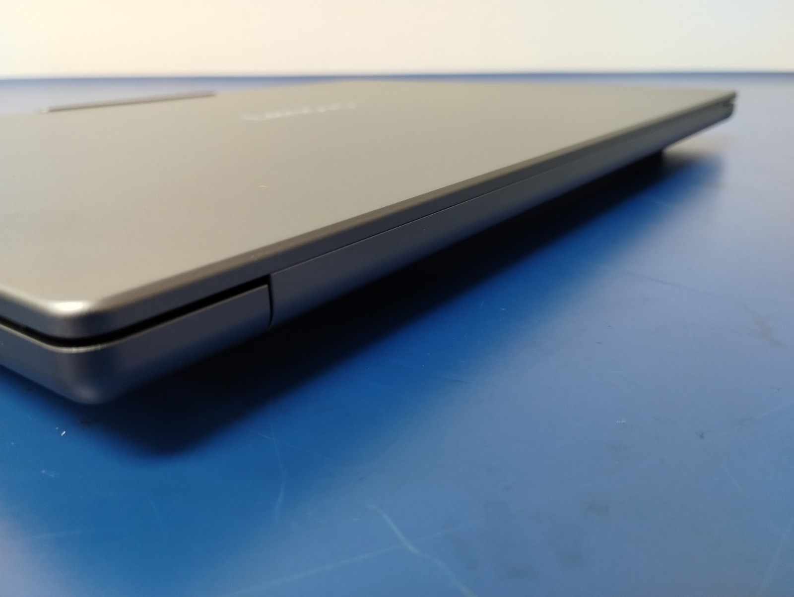 Lenovo IdeaPad Pro 5 16IAH10, Intel Core Ultra 9 285H, 32 GB RAM, 1 TB NVMe SSD