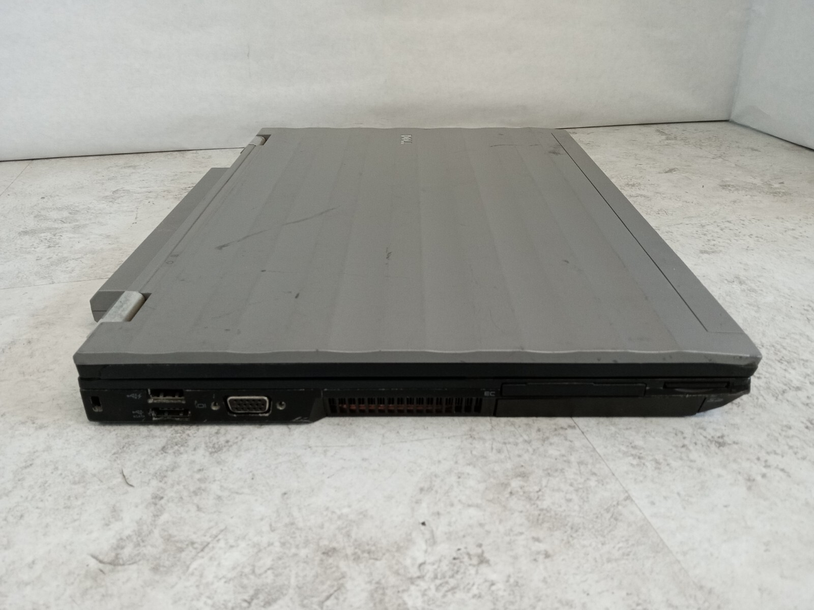 Dell Precision M4400 15″ Laptop Intel C2D 2GB 500GB Windows 7 FX770M – READ -RR