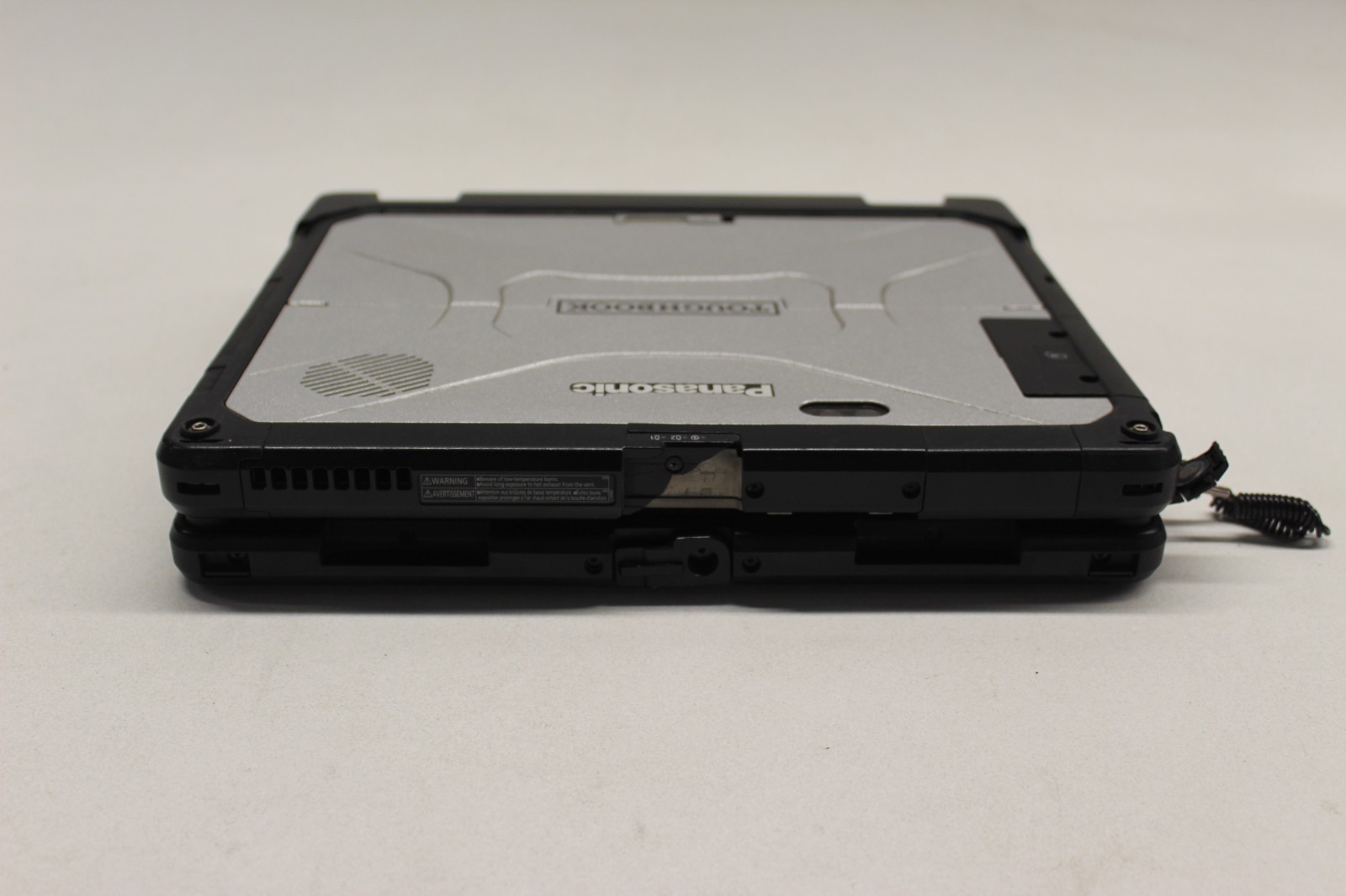 Panasonic Toughbook CF-33 I5-7300U 256M.2-8GB DDR3 Win10P-NO PWR Adapt-C-Desc