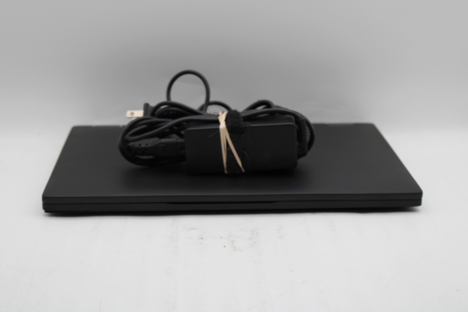 Dell Latitude 7390 Touch 2in1 _ i5-8350U @ 1.7 _ 8GB RAM _ 256GB SSD _ No OS