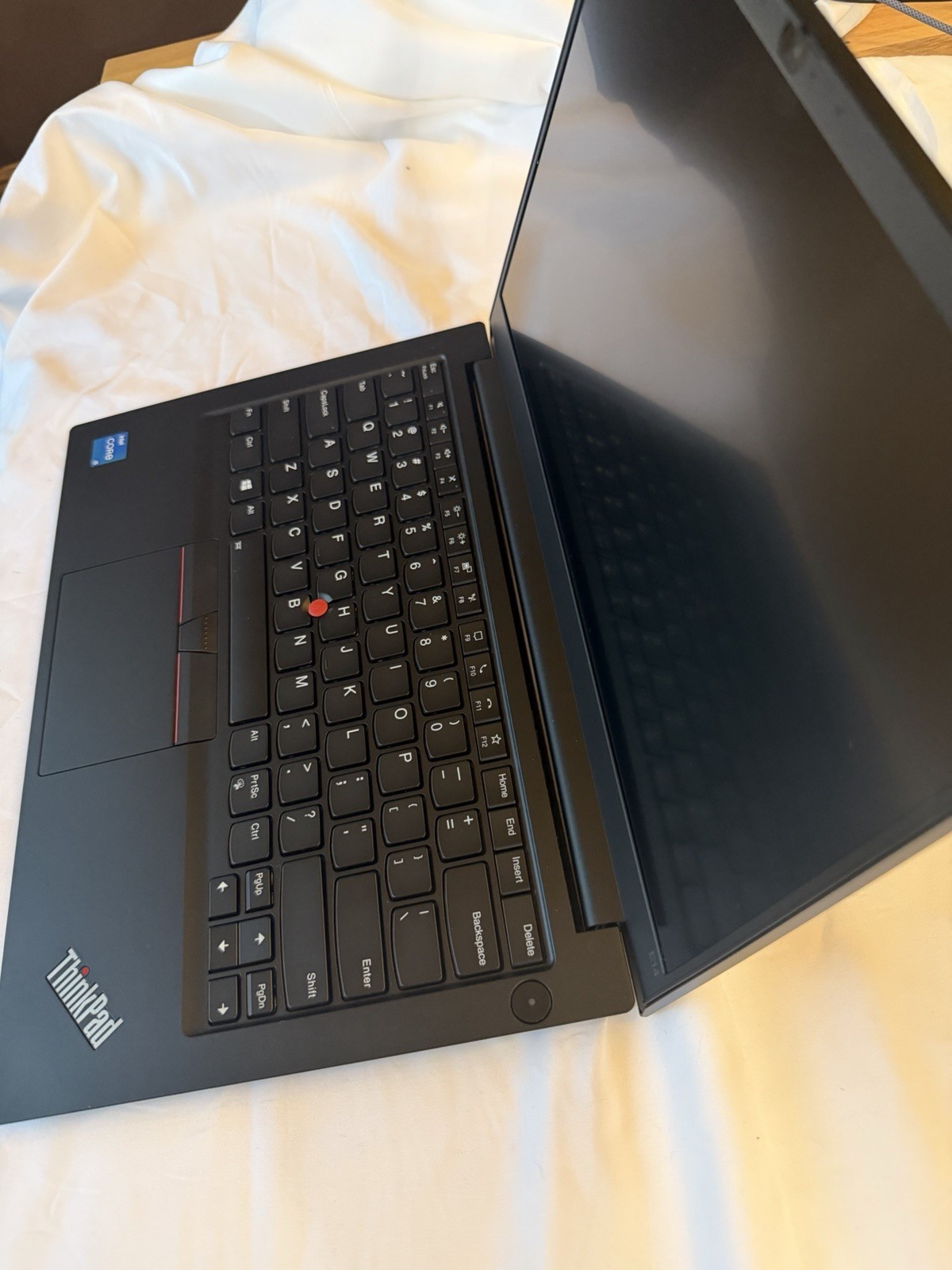 Lenovo ThinkPad E14 14″ (256GB SSD, Intel Core I5 1135G7, 2.4GHz, 16GB RAM)