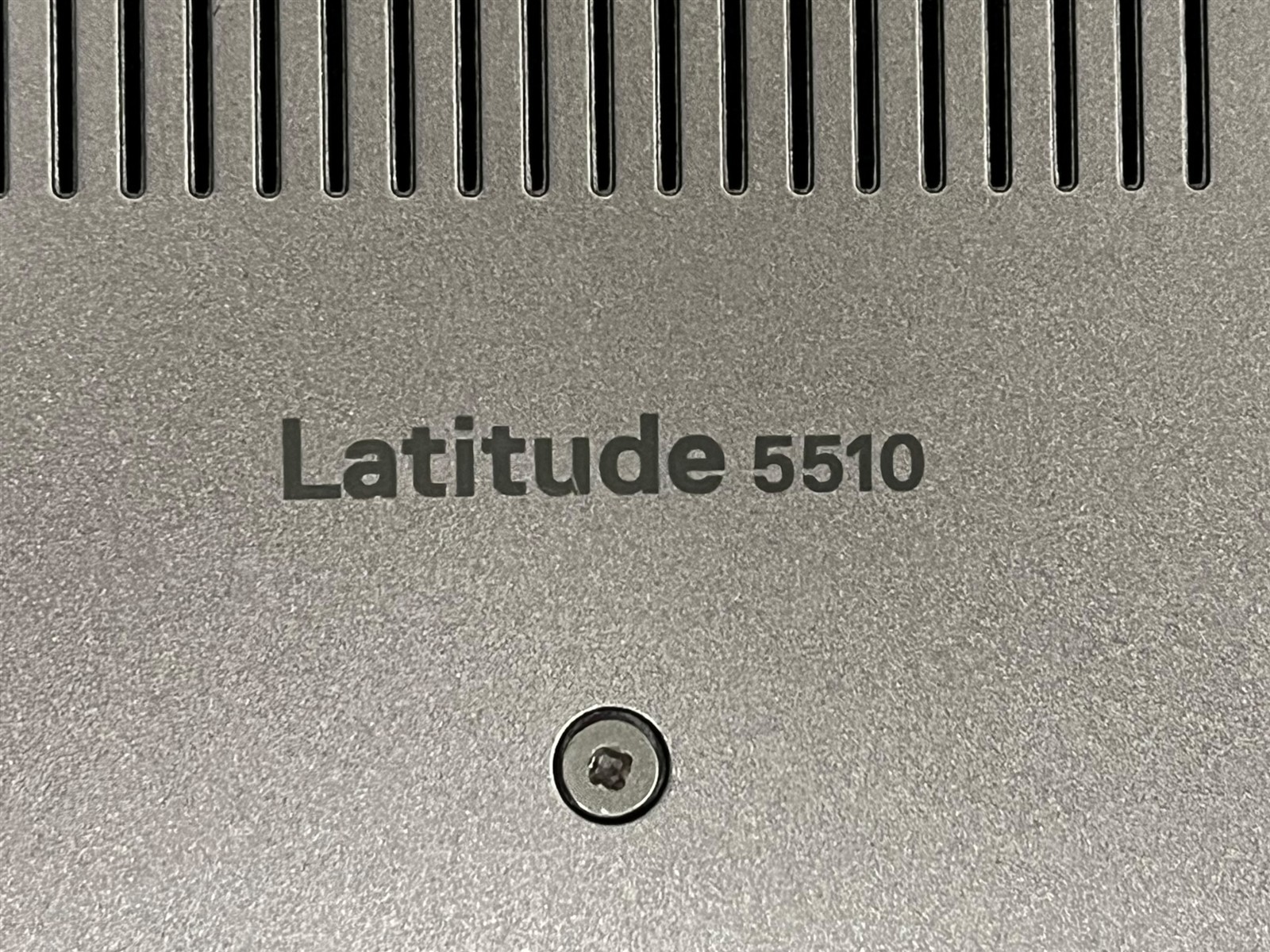 Dell Latitude 5510 i7-10610U 1.80GHZ 16GB RAM 512GB SSD 15.6″ WIN 11 PRO Laptop