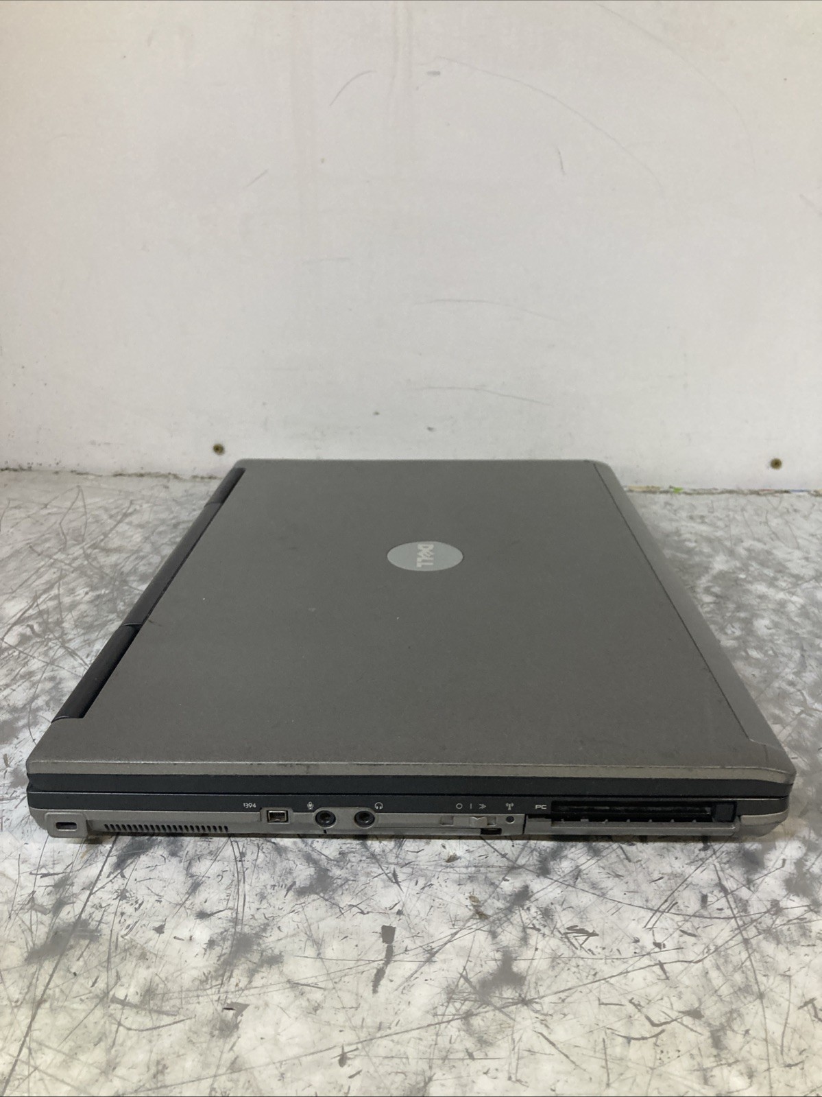 Dell Latitude D830 15.4 Laptop Core 2 Duo 2.00GHz 2GB No HHD Boot to BIOS