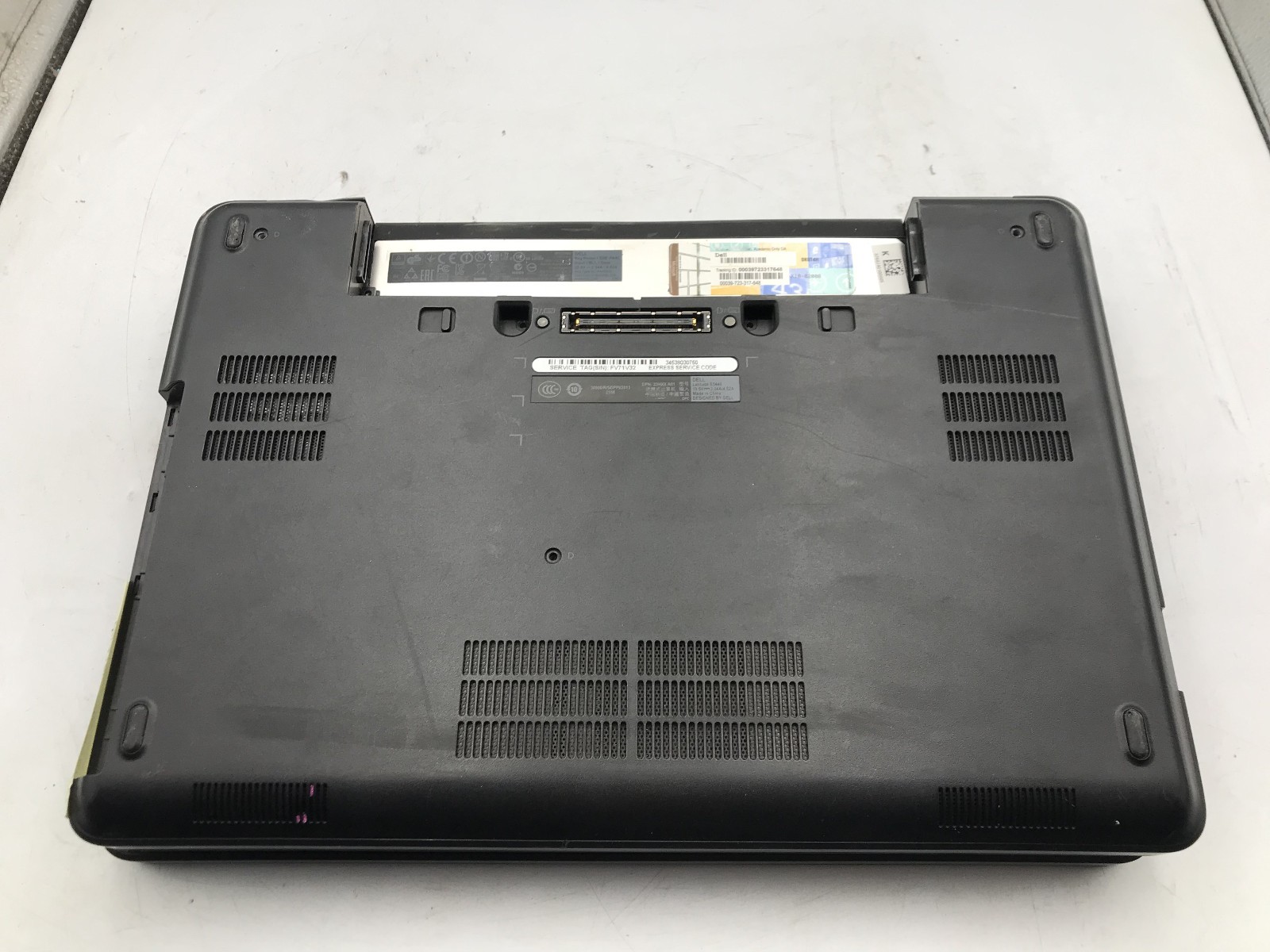 DELL LATITUDE E5440 – FOR PARTS – LOT OF 2 – INTEL CORE I3 – NO RAM – BB